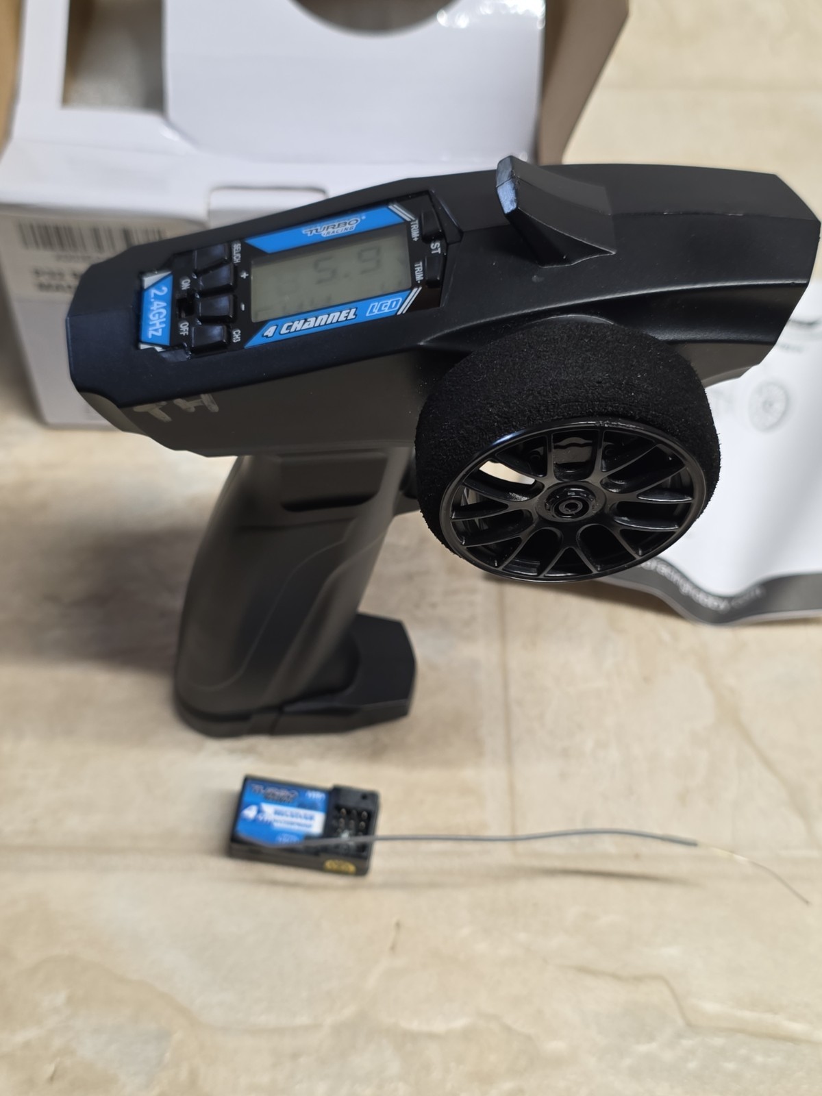 Turbo Racing P32 2.4G 4CH RC Remote Receiver Controller LCD RX41 Transmitter