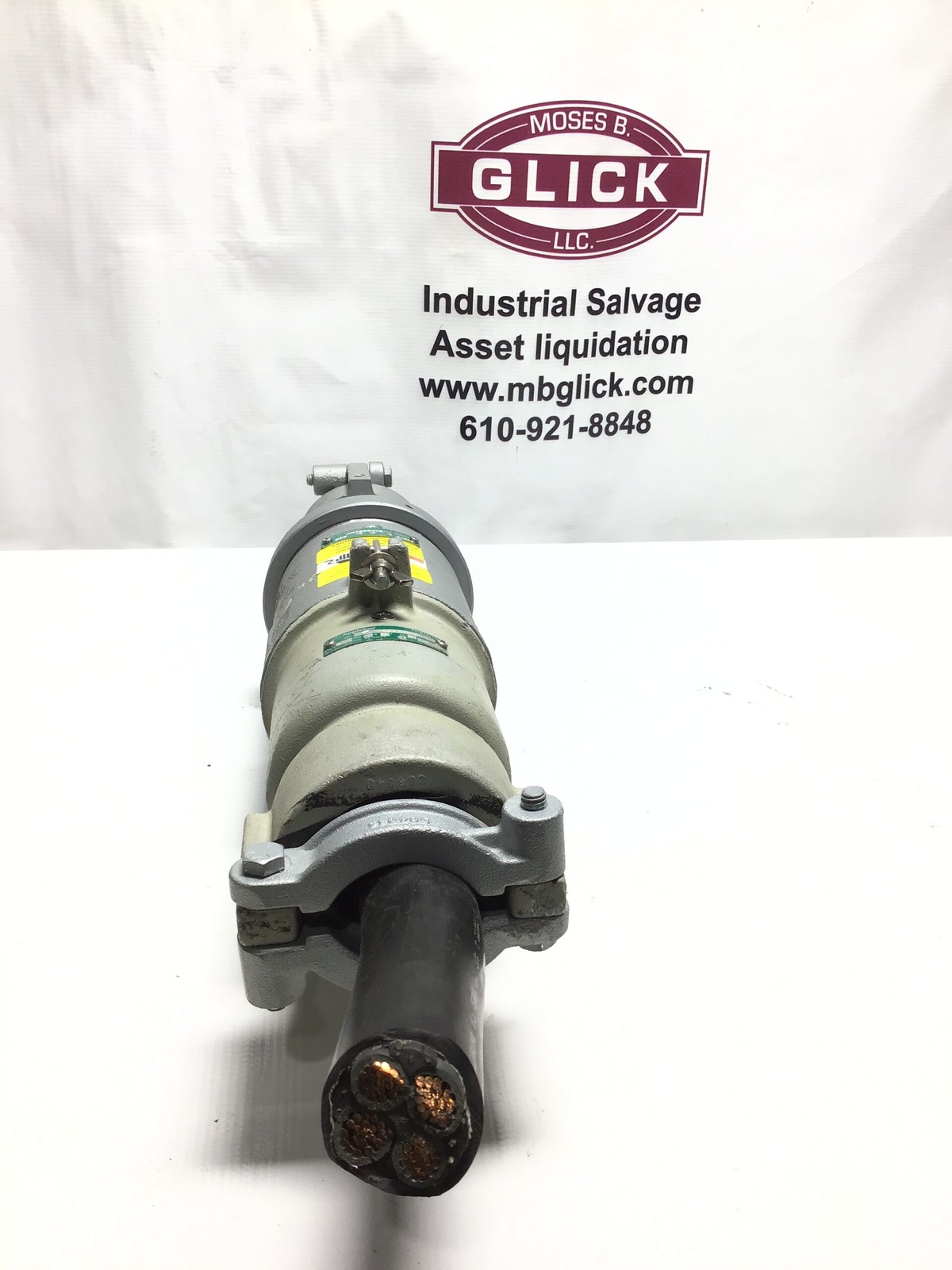 Appleton Electric Company AP20044E Plug