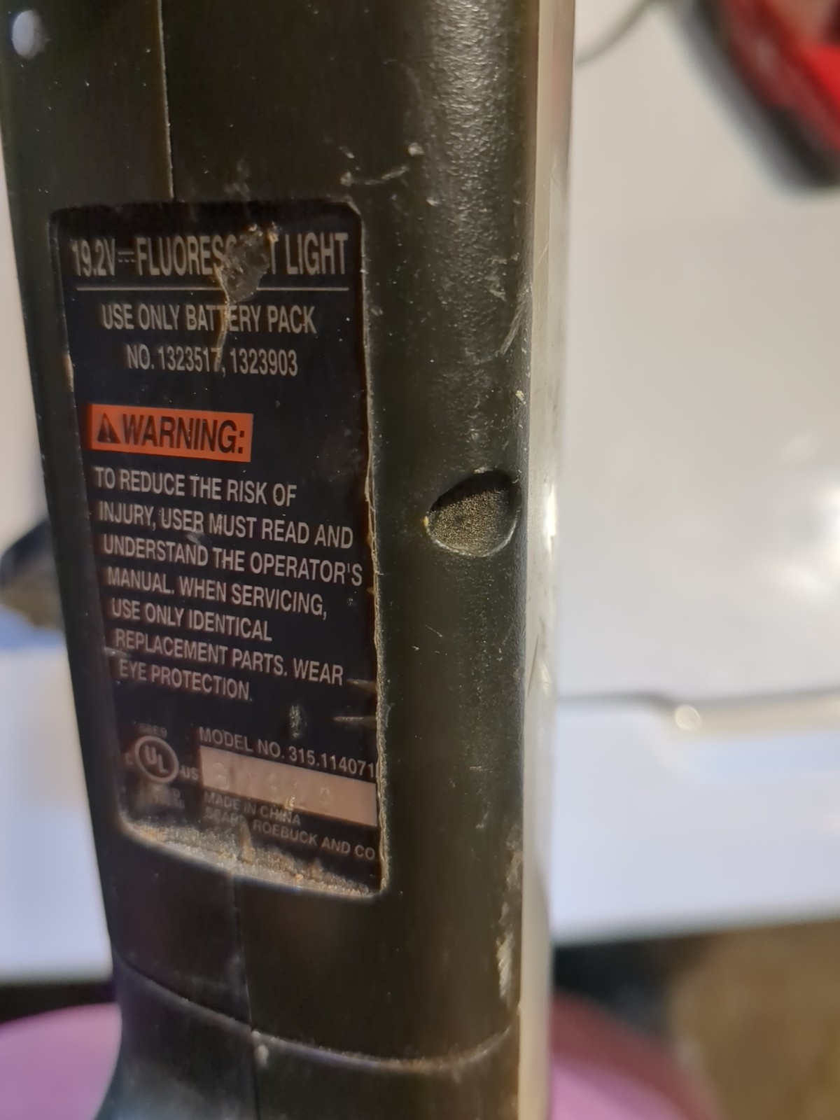 Craftsman 19.2 Fluorescent LightAnd Flashlight Non Working