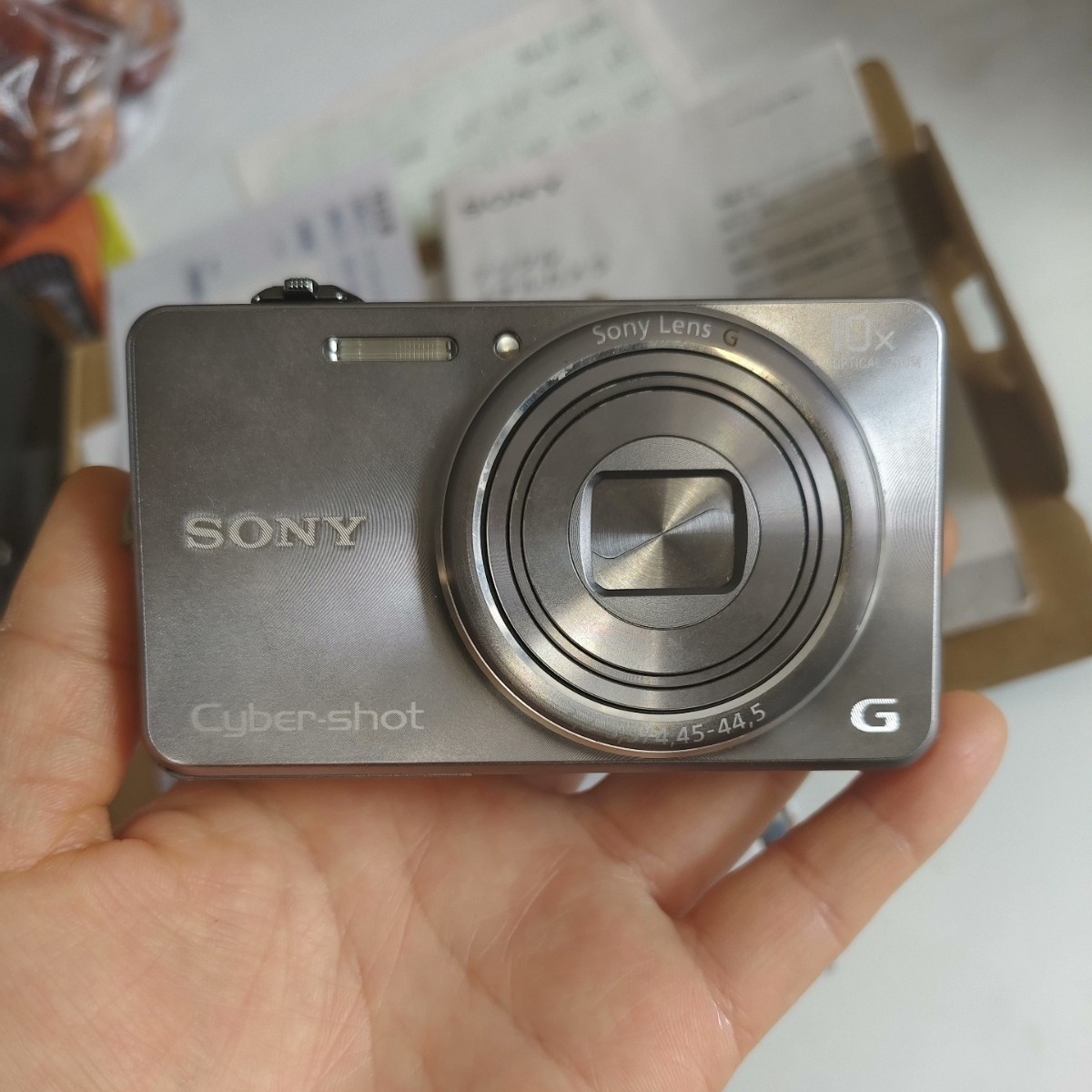 Sony Cyber-shot DSC-WX100 18.2MP 10x Zoom Full HD Compact Digital Camera Wi-Fi