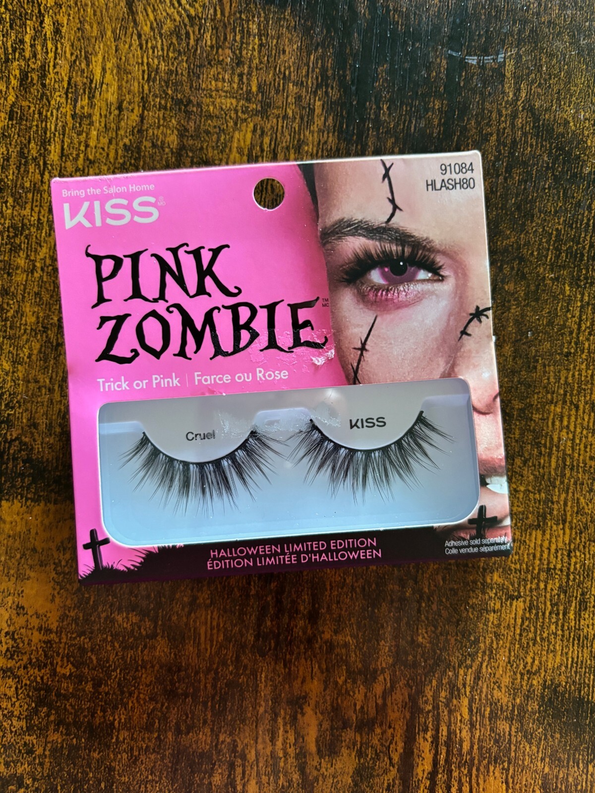 NEW Kiss Trick or Pink Lashes Halloween Limited Edition Pink Zombie Cruel