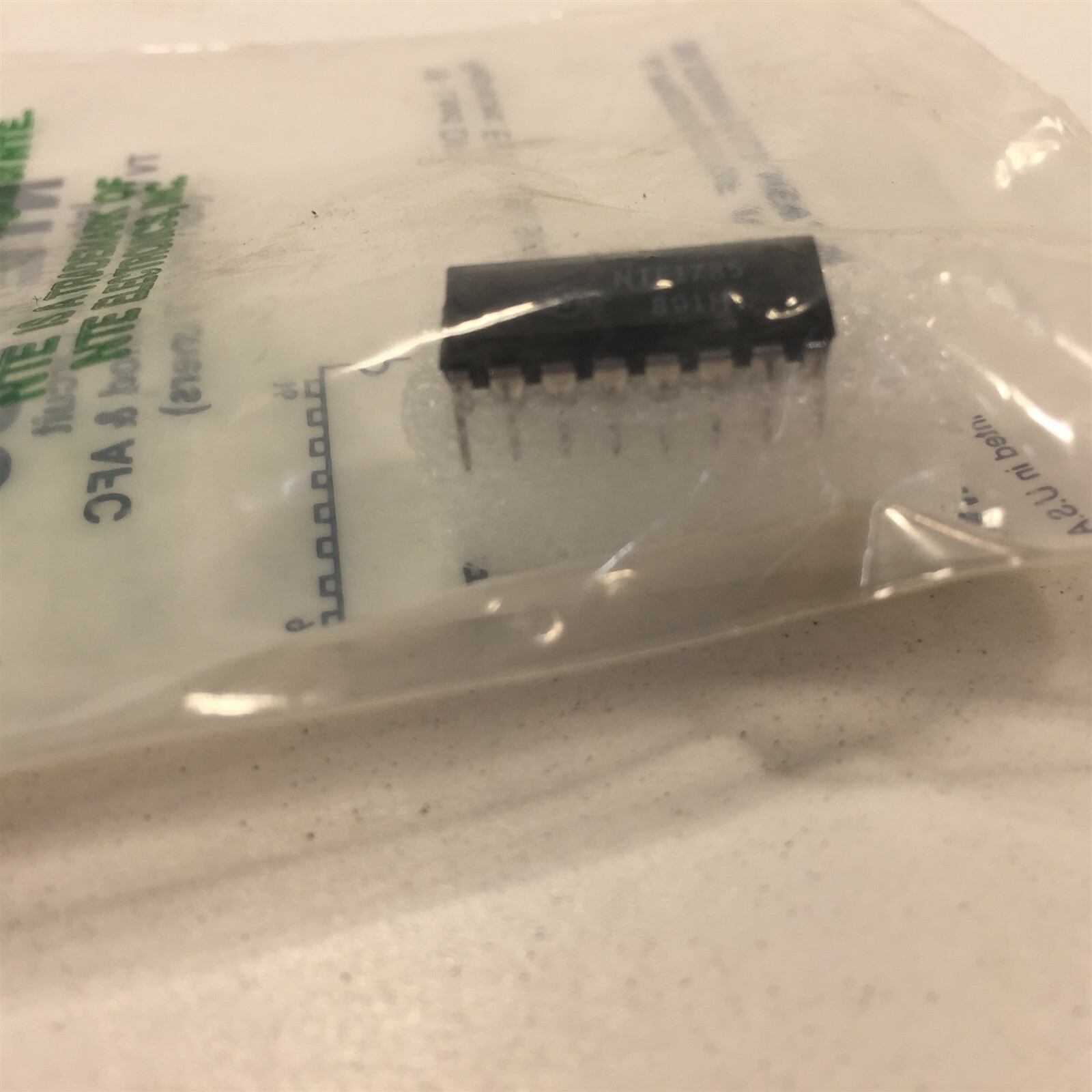 (1) NTE NTE1785 Integrated Circuit TV IF Amp w/Demod and AFC (For PNP Tuners)