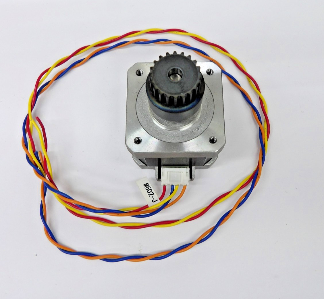 Shinano Kenshi Stepping Motor STP-42D2046-03, 1.8º/STEP, 2.1 Ω , 118SX204A