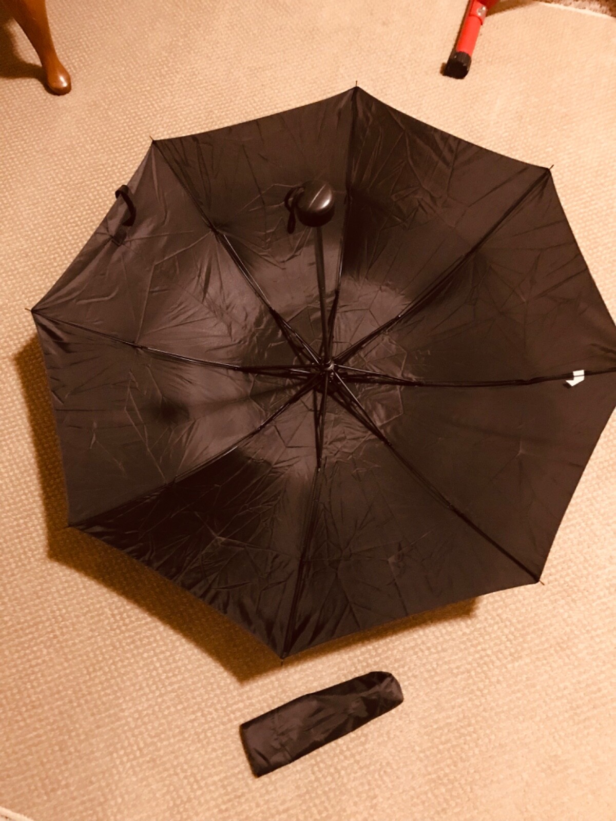 black polyester compact travel umbrella with cover, new