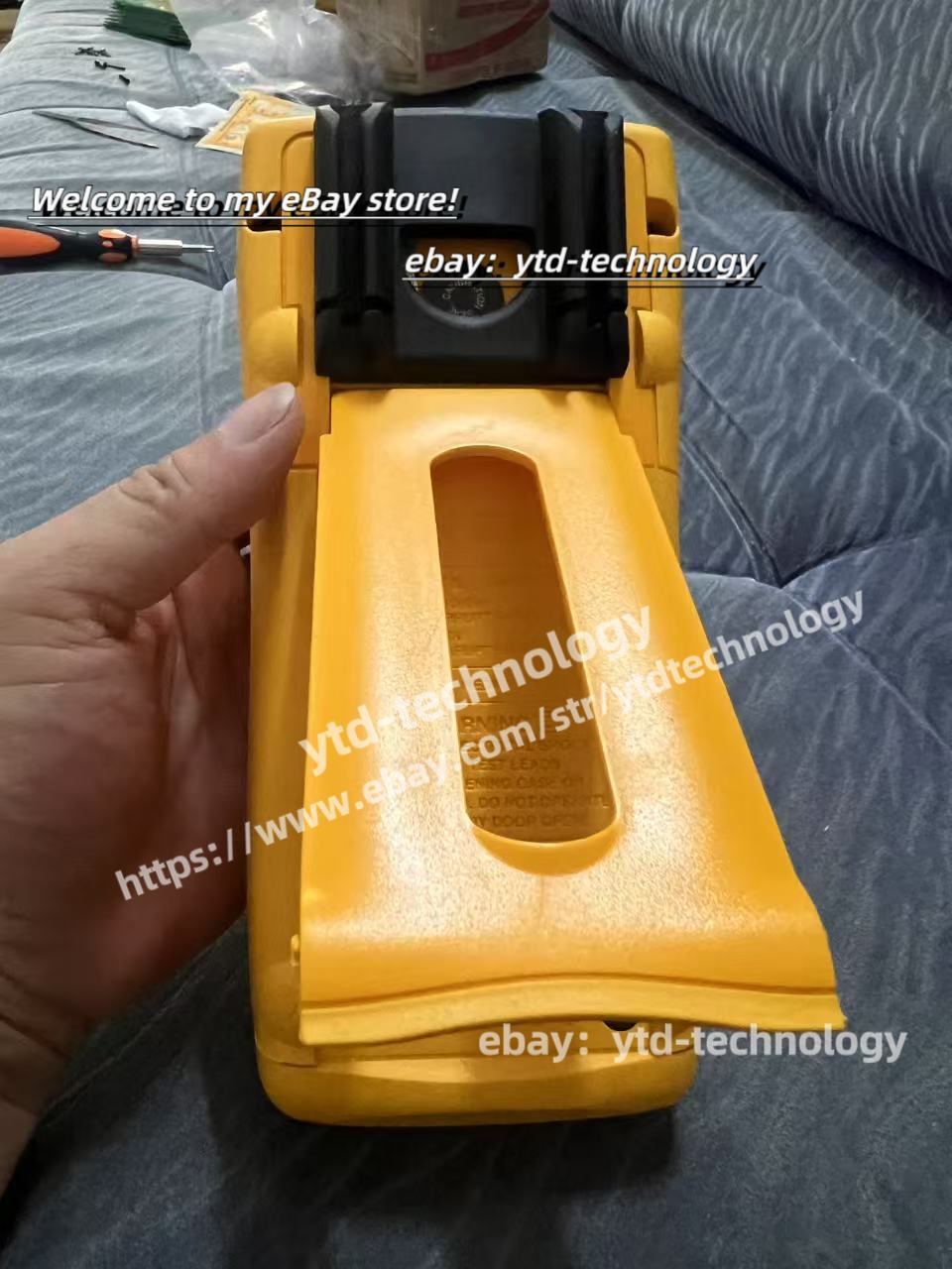 Fluke 725 Multifunction Process Calibrator/UPS or DHL