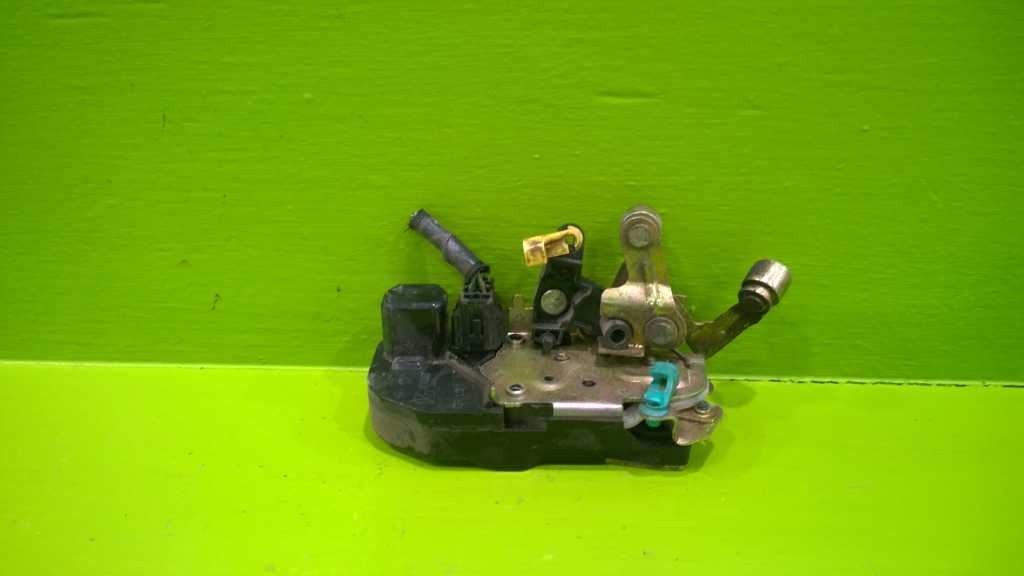 06 07 08 09 10 COMMANDER PASSENGER RIGHT FRONT DOOR LOCK LATCH ACTUATOR 2518-21