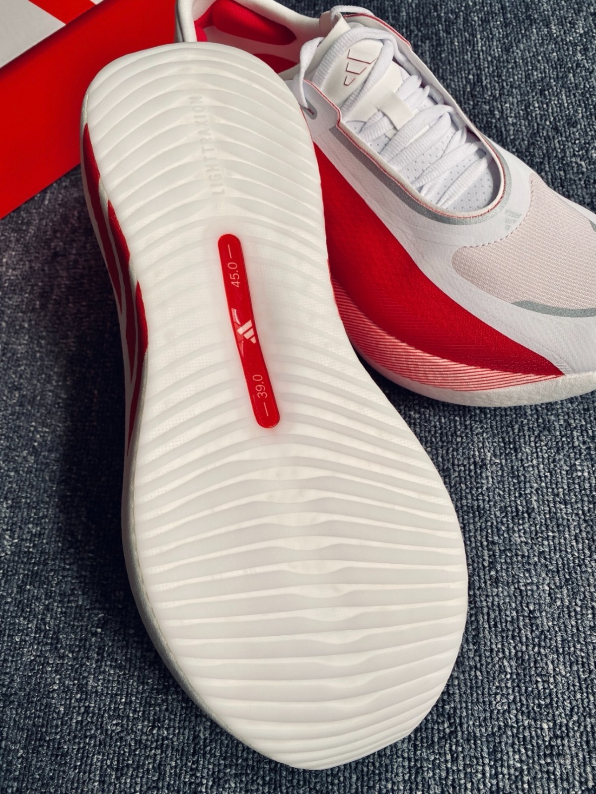 adidas Hyperboost Edge Cloud White Pure Ruby KI1913