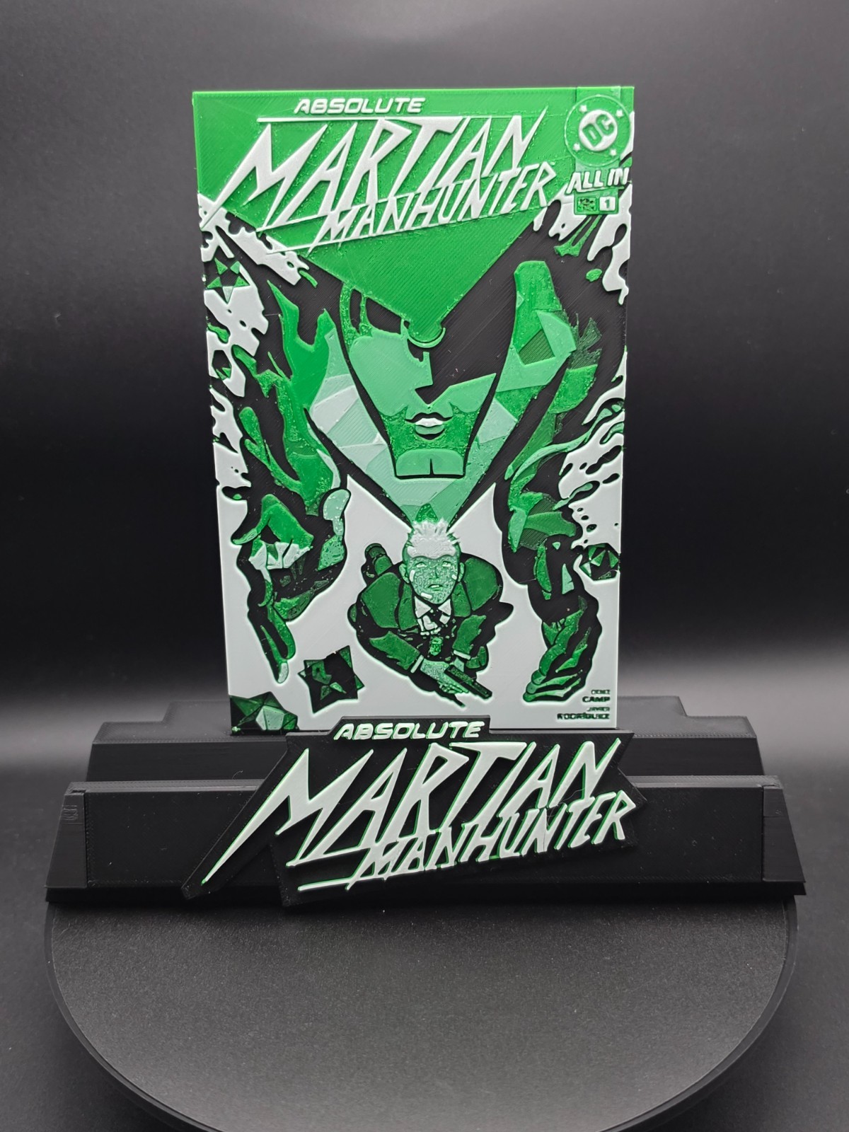 Absolute Martian ManHunter Comic Book Display Stand, CGC, CBCS Non-Graded Comics