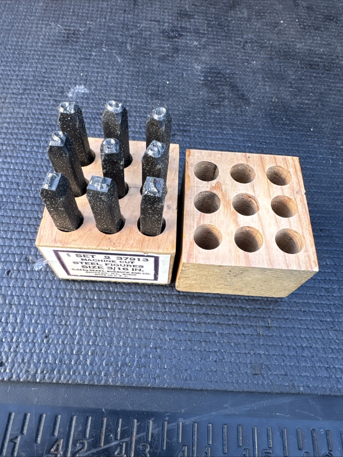 Sears Craftsman USA Nos 37913 Machine Cut Steel Figure Stamps 3/16” Numbers