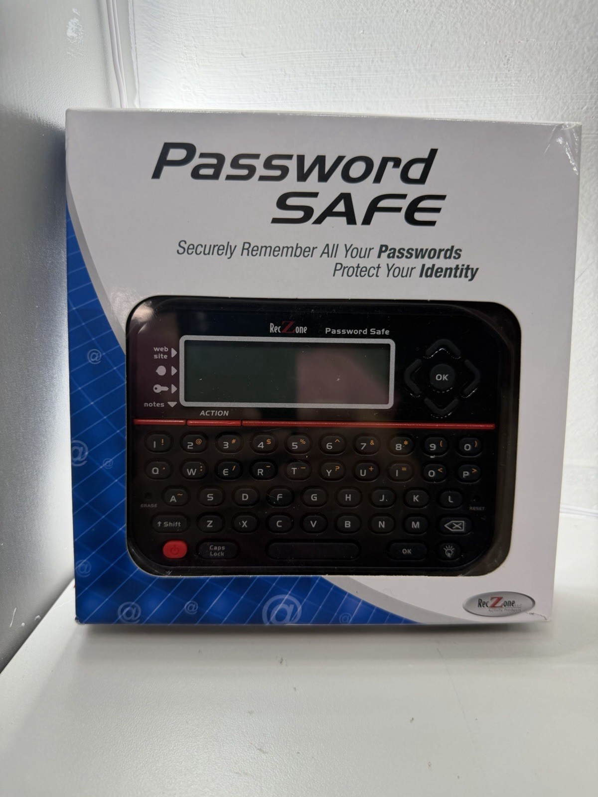 New Password Keeper Safe Vault Password Organizer RecZone Model 595