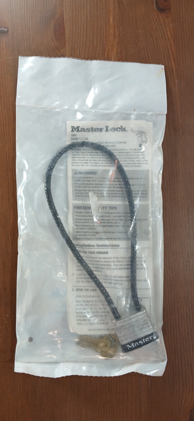Master Lock 107 Gun Lock Cable Lock New, Safety Pad Lock NEW in Package