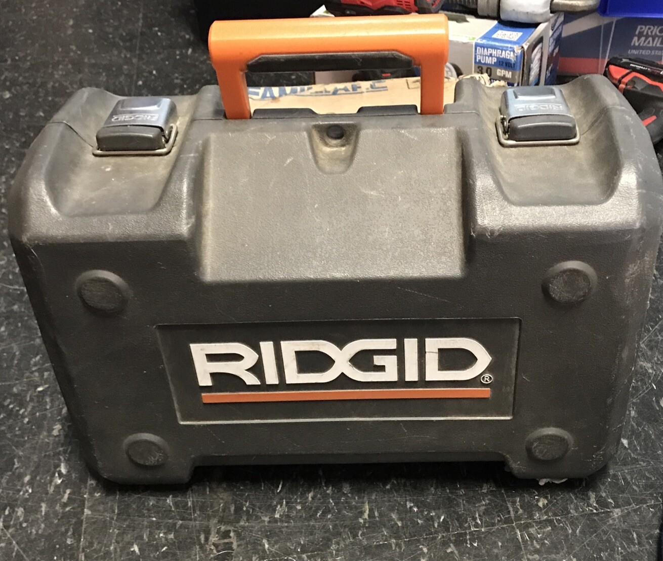 Ridgid Palm Sander R2500 W/ Case