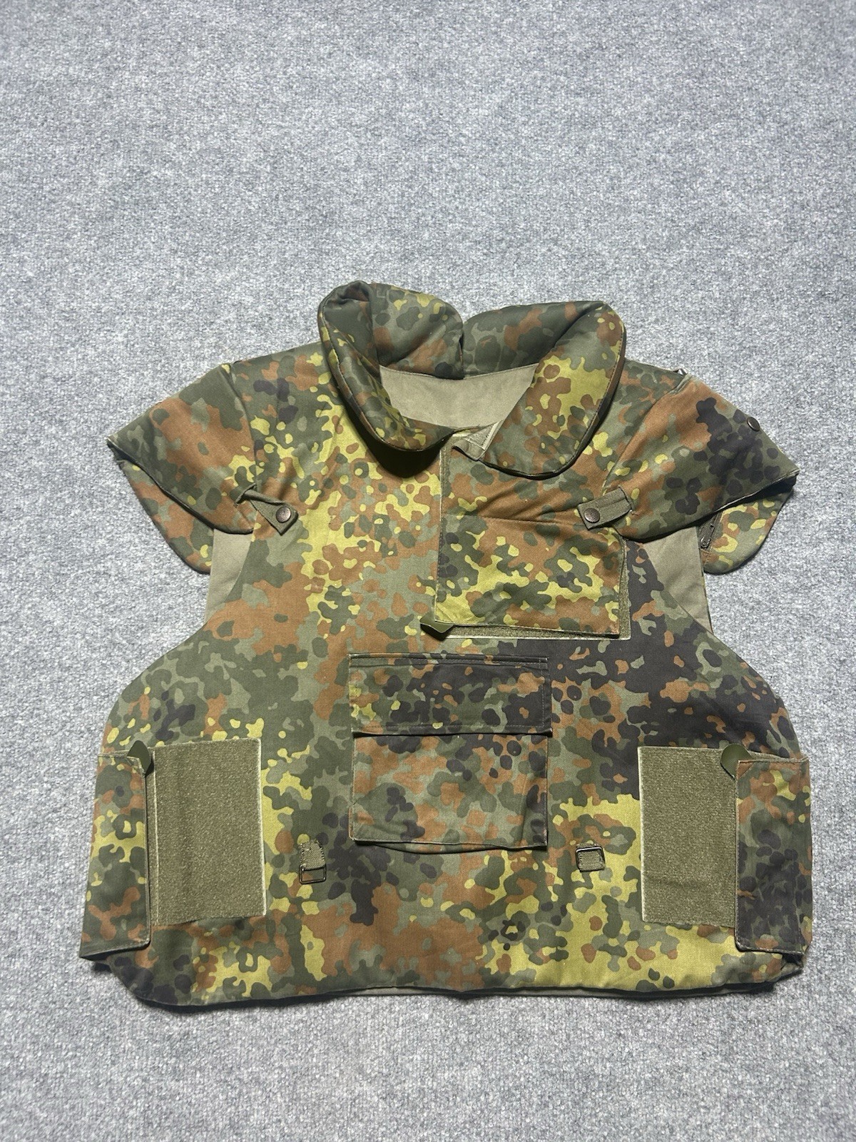 German Bundeswehr Splitterschutzweste Flak Jacket  Camouflage