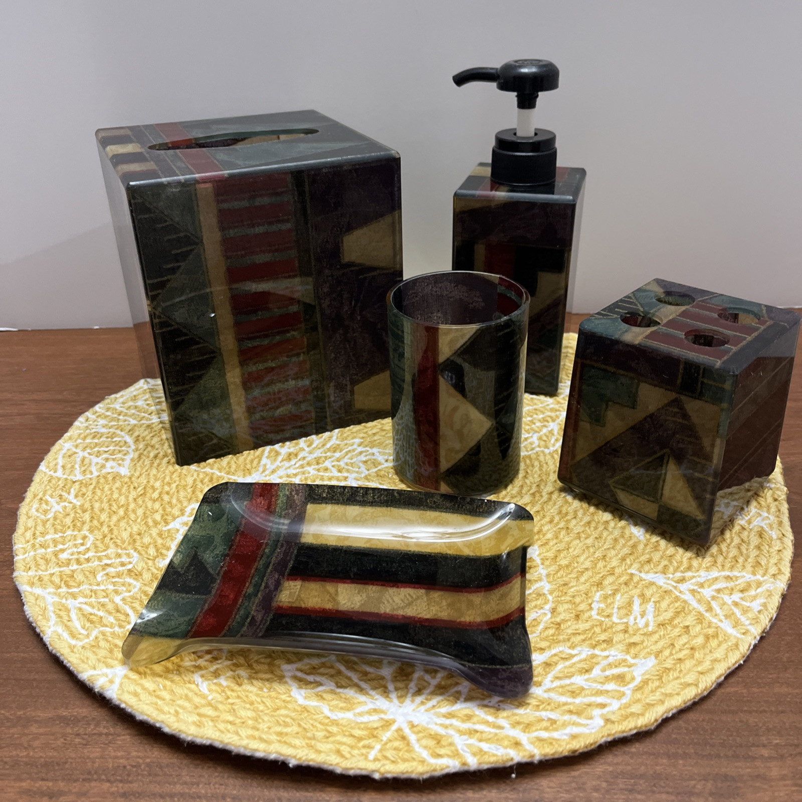 Retro MCM  SPRINGS Aztec Geometric  Acrylic 5 Piece Bathroom Accessory Set - NOS