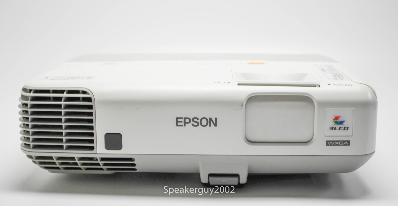 Epson PowerLite 915W Projector / H388A / 0194 -- CC