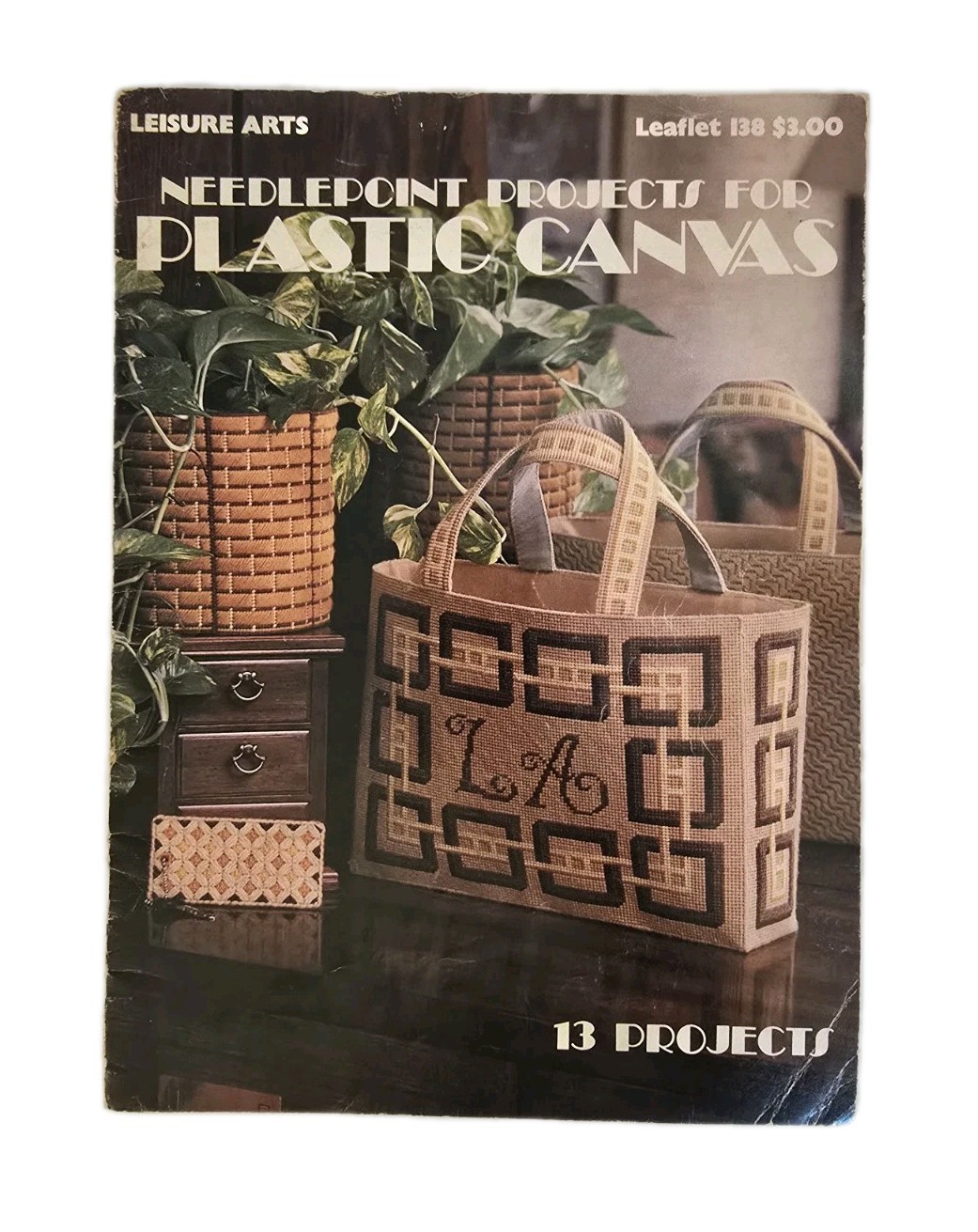 Needlepoint Projects For Plastic Canvas 1978 Leisure Arts Leaflet #138