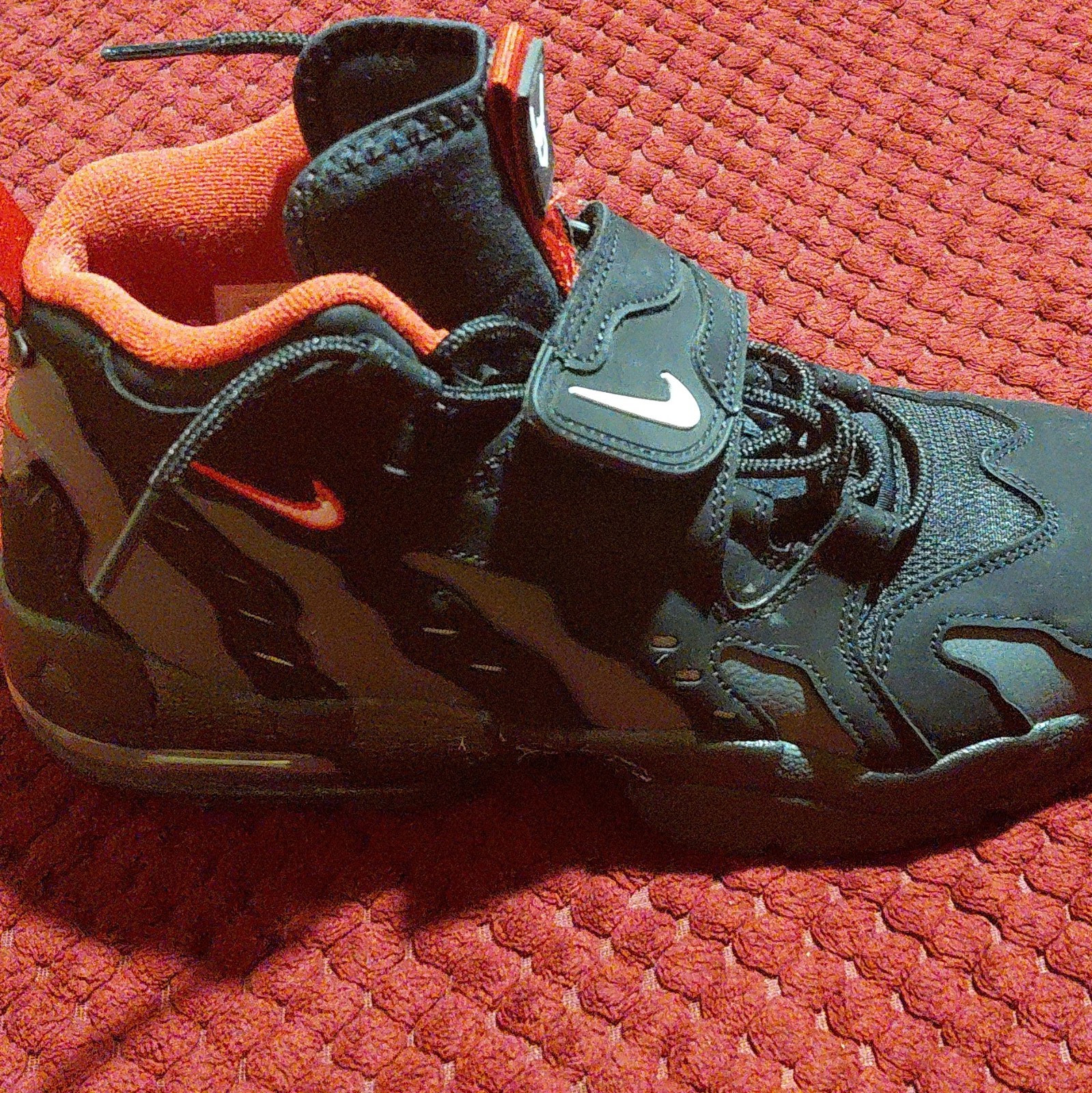 Nike Men's Black/Orange Mid Top Lace Up Athletic Sneaker for Activewear