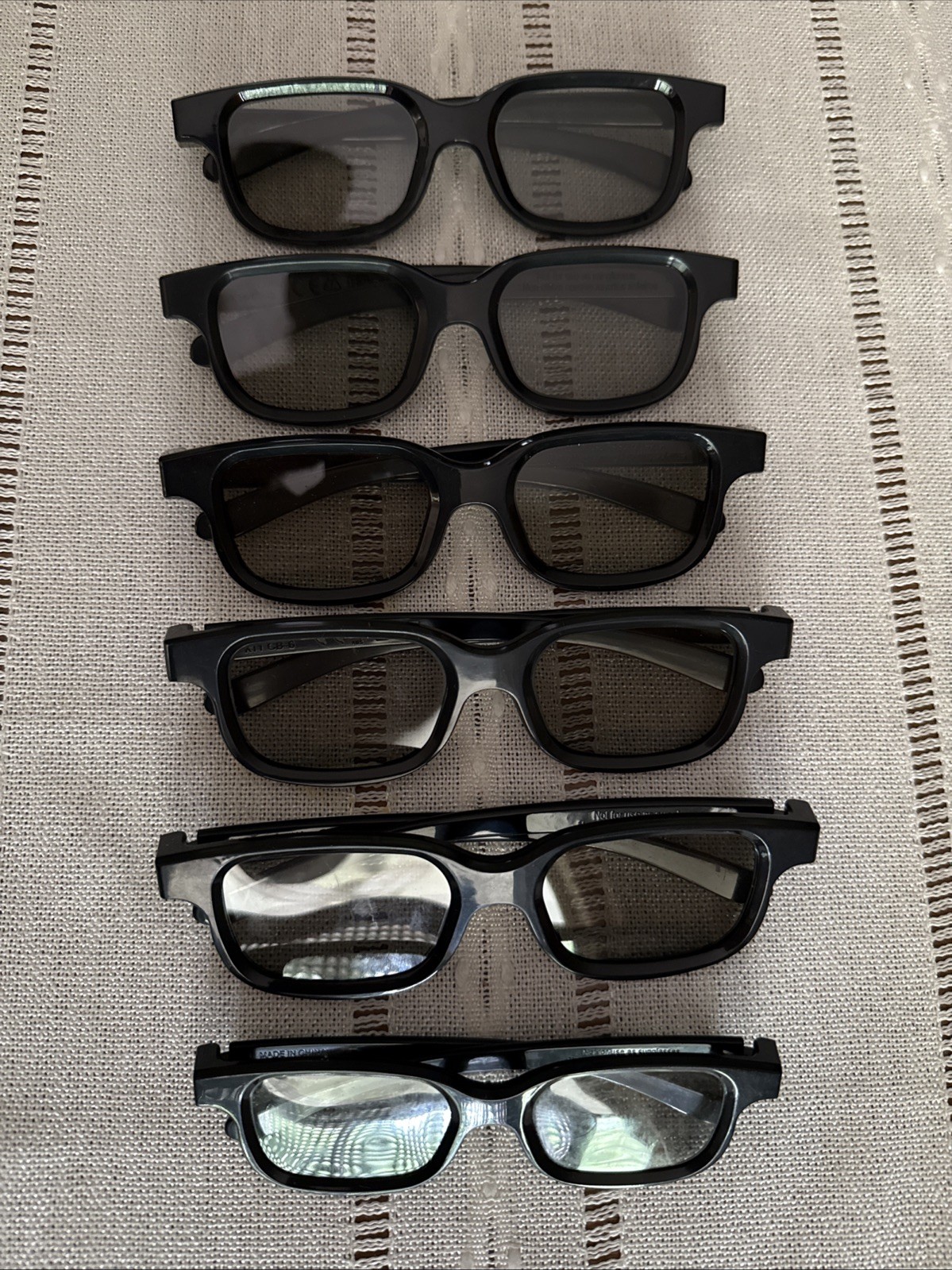 Set 6 Areal 3D Glasses Black