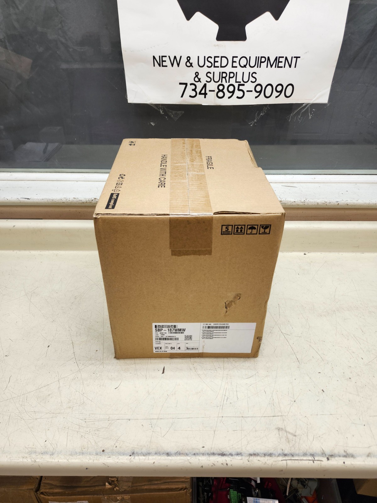 Case of 4 Hanwha Vision Wall / Pole Mount (White) P/N: SBP-187WMW FREE SHIPPING