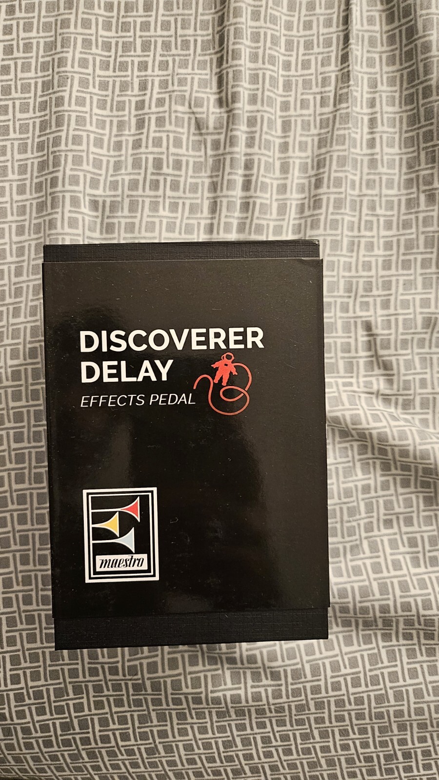 Maestro Discoverer Delay Guitar Analog Effects Modulation Pedal