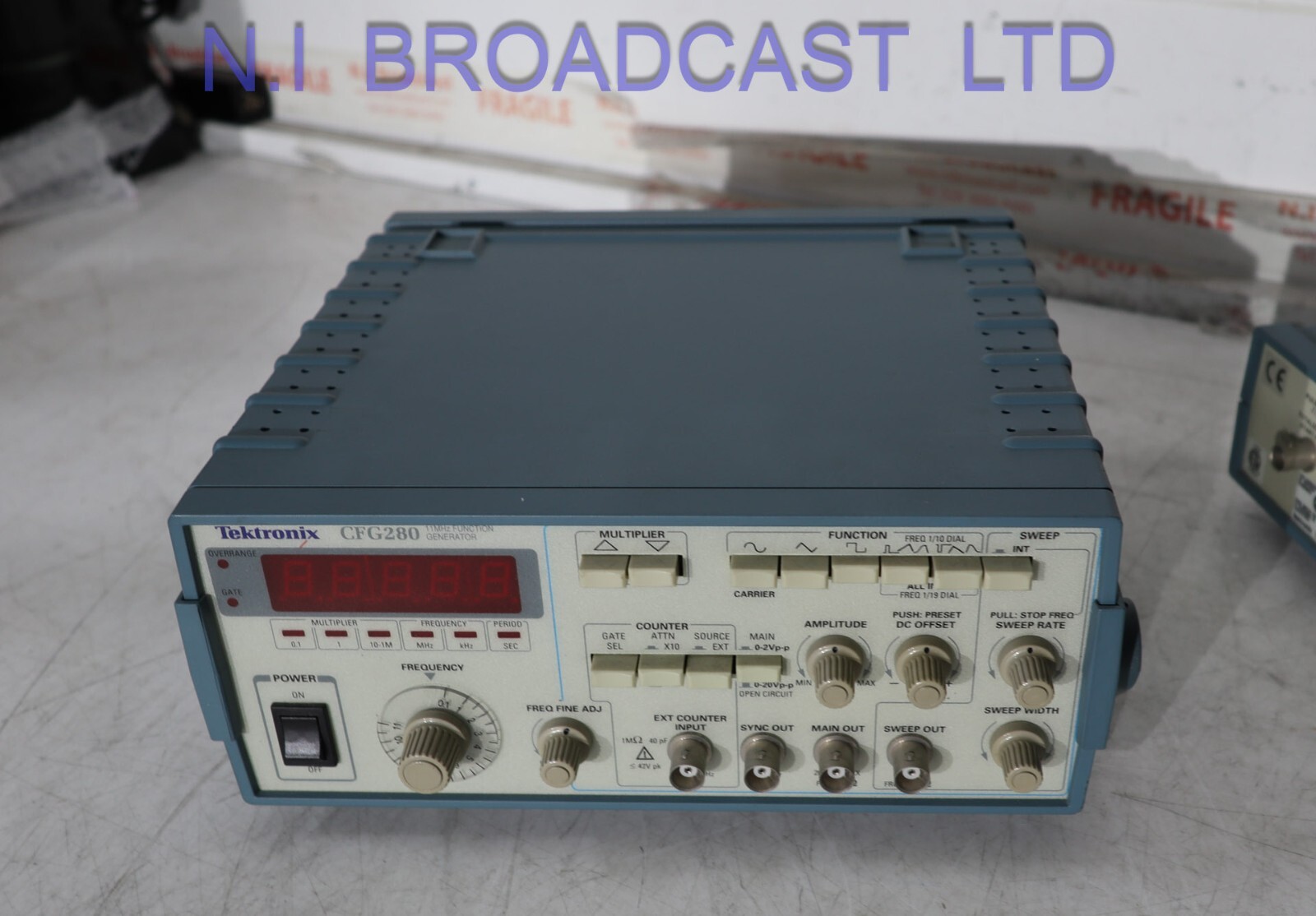 Tektronix cfg280 11Mhz function generator