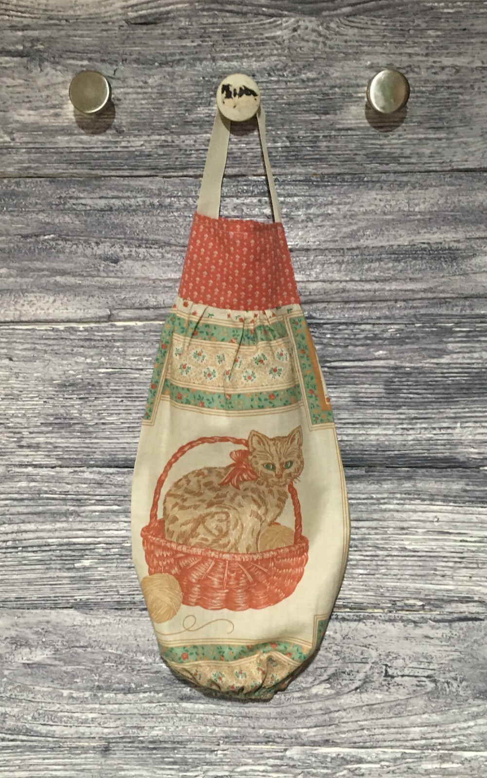 Plastic Grocery Bag Rag Sock Holder Cat Green Eyed Ginger Sitting in a Basket