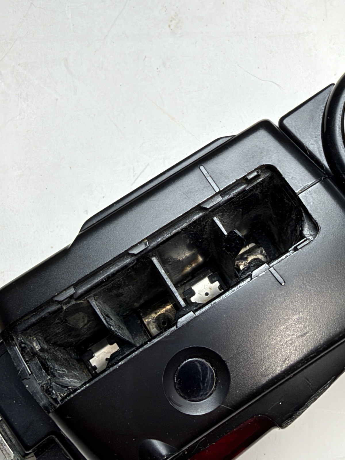Nikon SB-800 Missing battery door, DID NOT POWER ON USING TEST DOOR