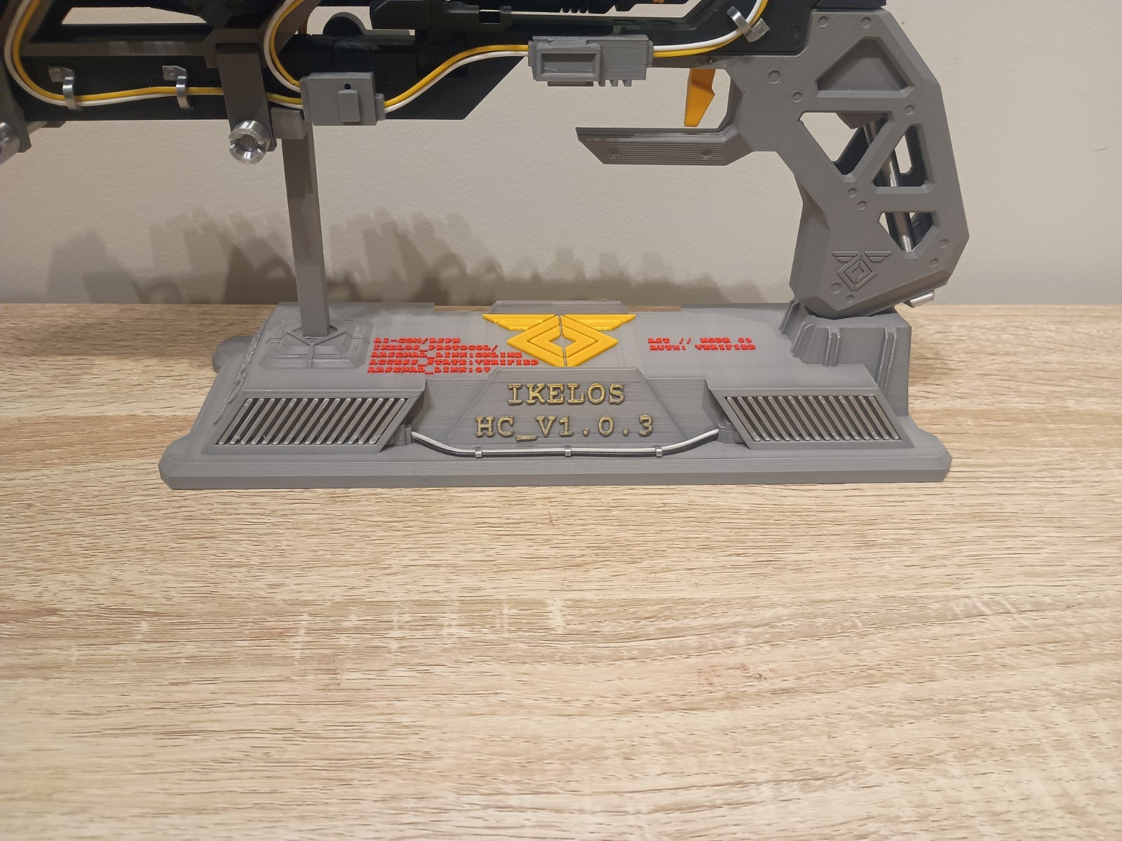 Destiny 2 IKELOS Hand Cannon Replica Prop with Custom Display Stand