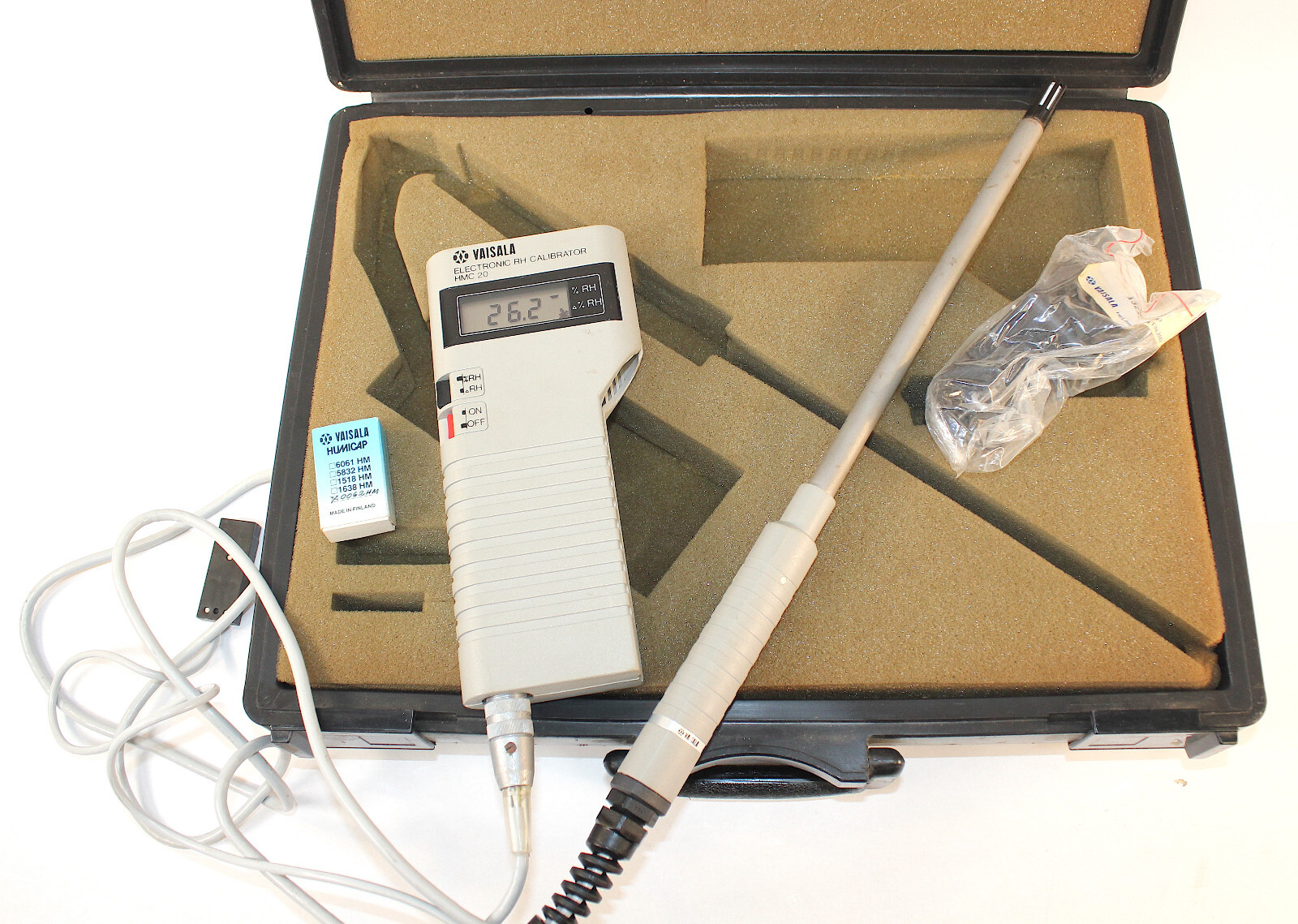 Vaisala HMC 20 Electronic RH Calibrator w/HMP 20B Reference Probe & Case