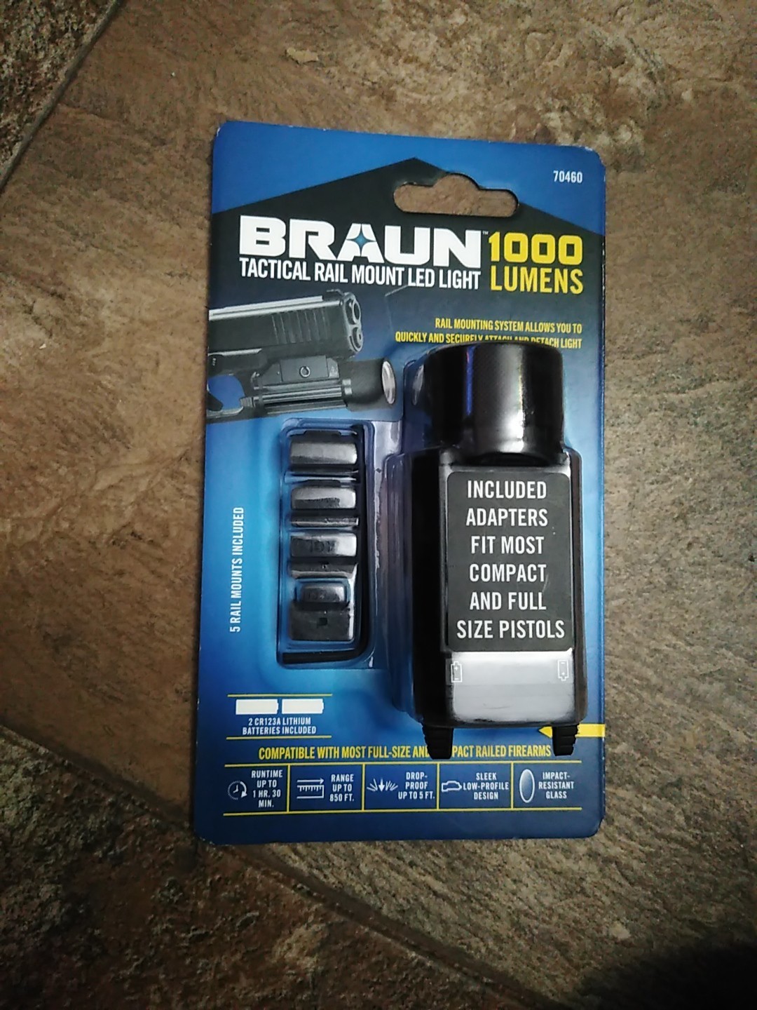 BRAUN Tactical Rail Mount LED Light 1000 Lumens (70460)***BRAND NEW***