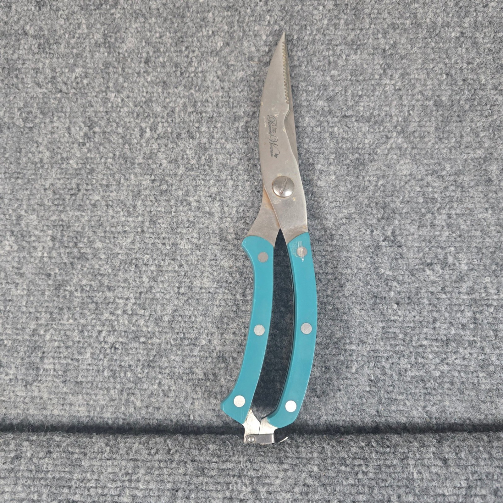 The Pioneer Woman Kitchen Shears Turquoise Handle Serrated Blade Multi-tool