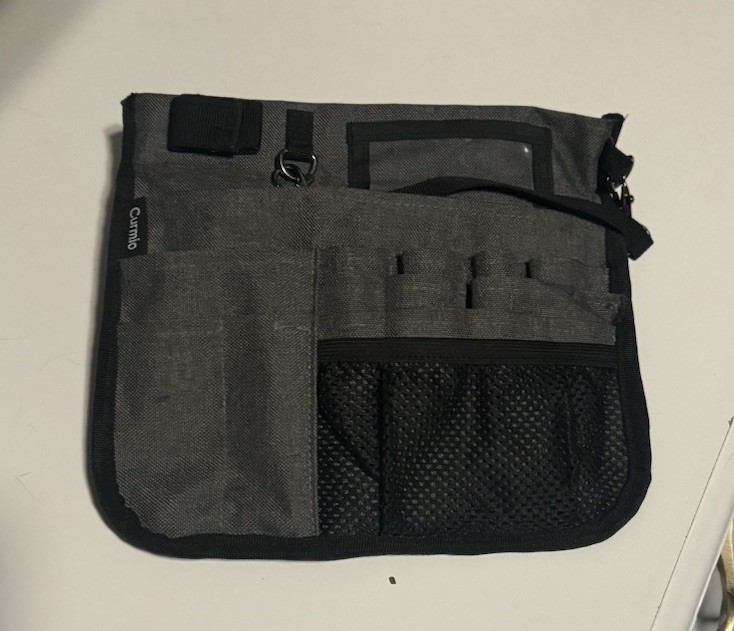 Nurses Pack Vet Tech Pack Many Pockets One Size Gray Great Condition