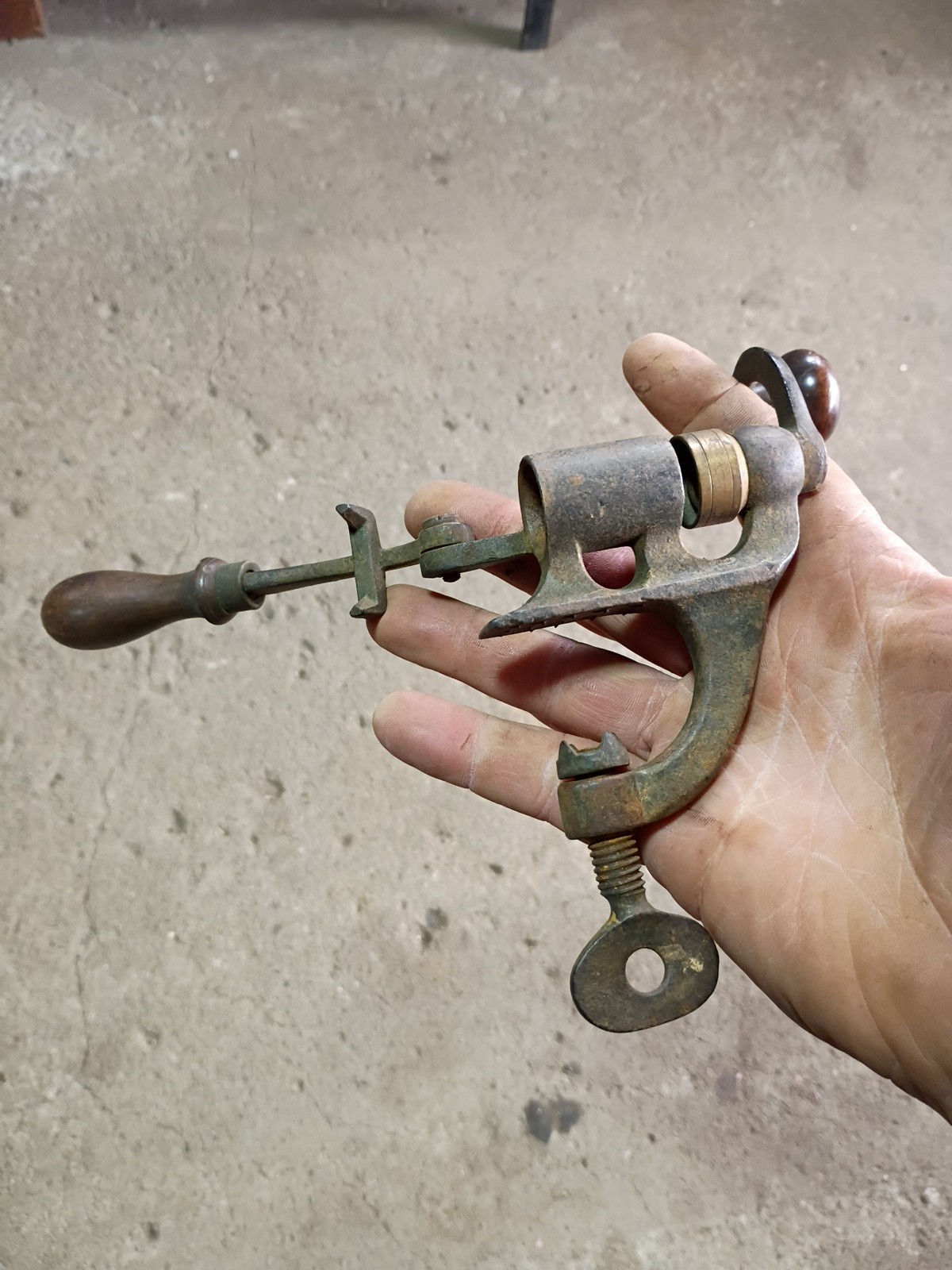 Vintage No. 1 BGI Co. 12 Gauge Hand Crank Crimping Tool Clamp On Reloading