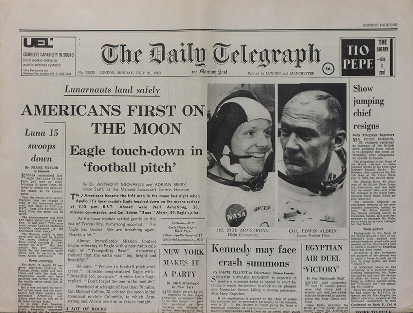 DAILY TELEGRAPH REPRO NEWSPAPER 21 JULY 1969 . MAN ON THE MOON FRONT COVER