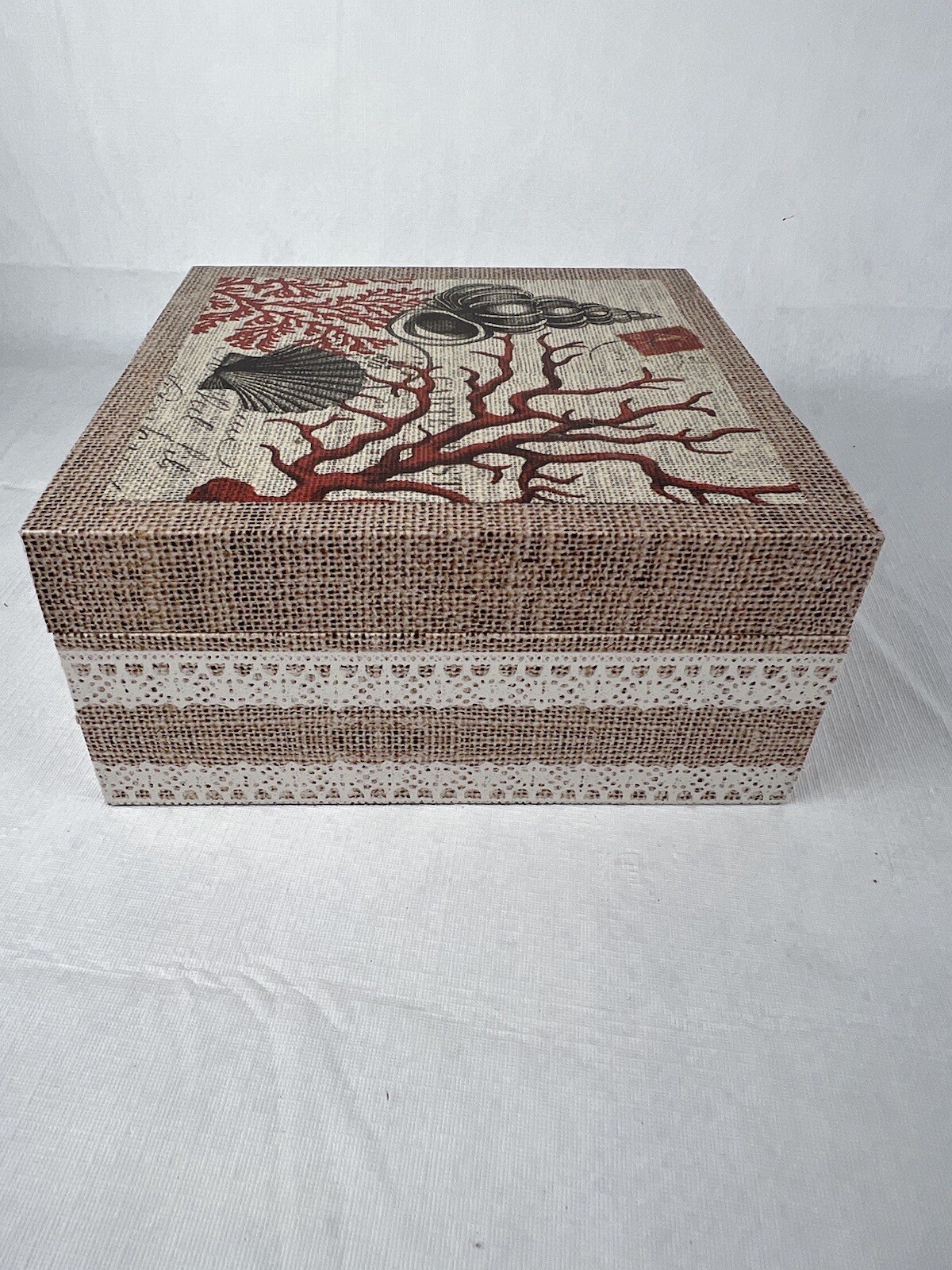 9.5x9.5x4.75 Trinket Box Tree Scallop Sea Shell Hinged Hook Closure