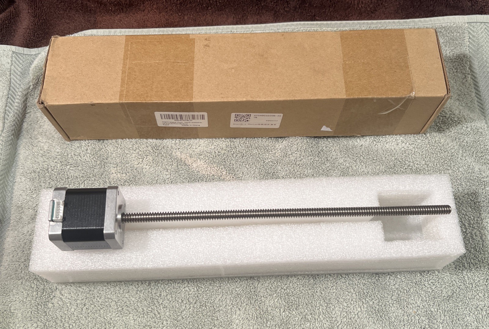 High Torque  Stepper Motor With Long Screw for Resin 3D Printers New In Box