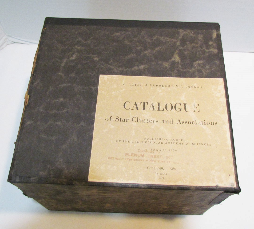 CATALOGUE OF STAR CLUSTERS and ASSOCIATIONS 1958 COMPLETE SET W/ BOX PRAGUE RARE