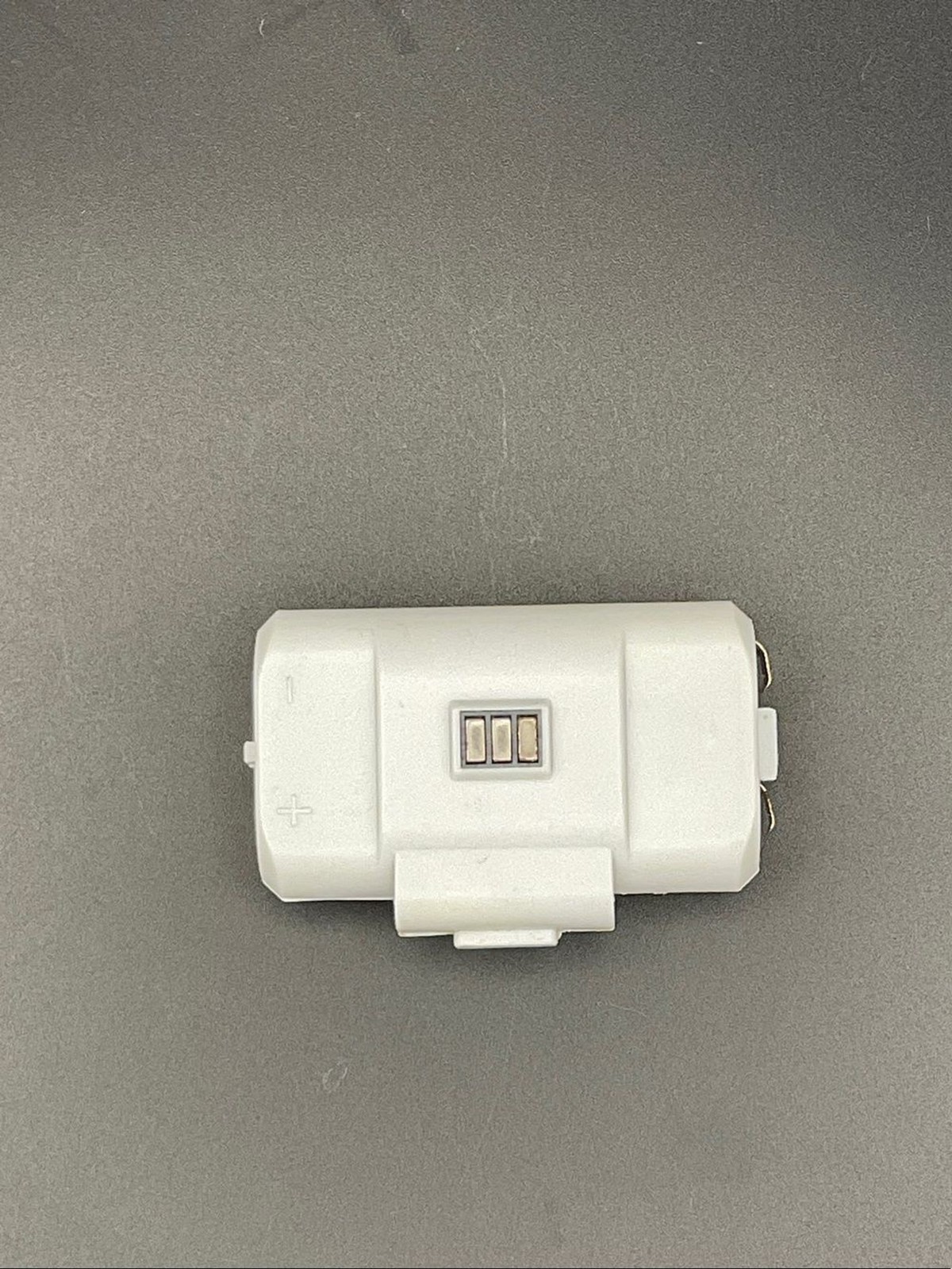 Xbox Series White Rechargeable Battery Pack