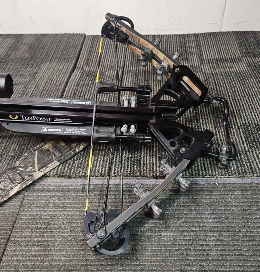 TenPoint Stealth SS Crossbow with Scope, Quiver, 7 Arrows, Soft & Hard Cases