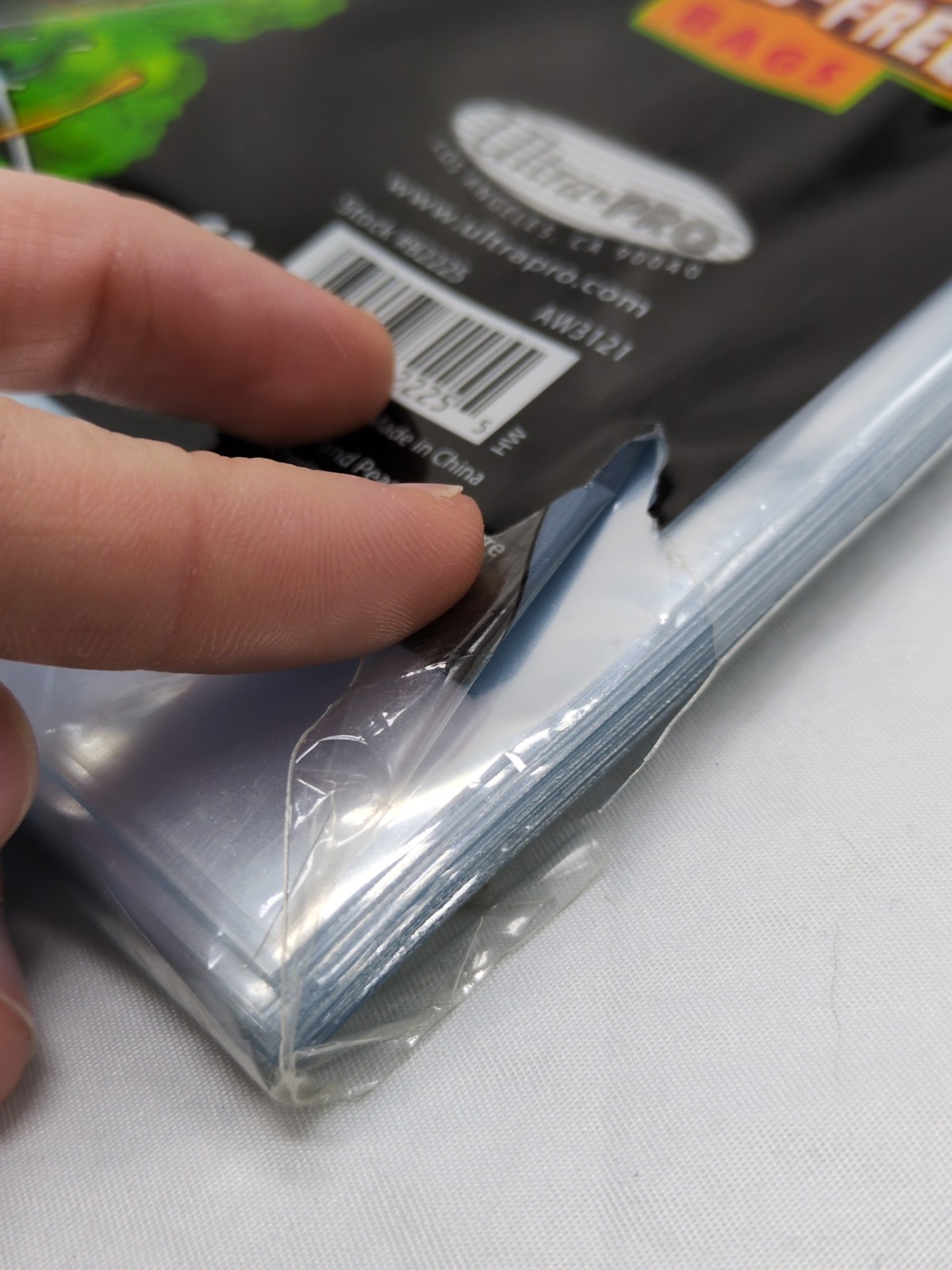 Ultra Pro Resealable Comic Size Comic Bags #82225