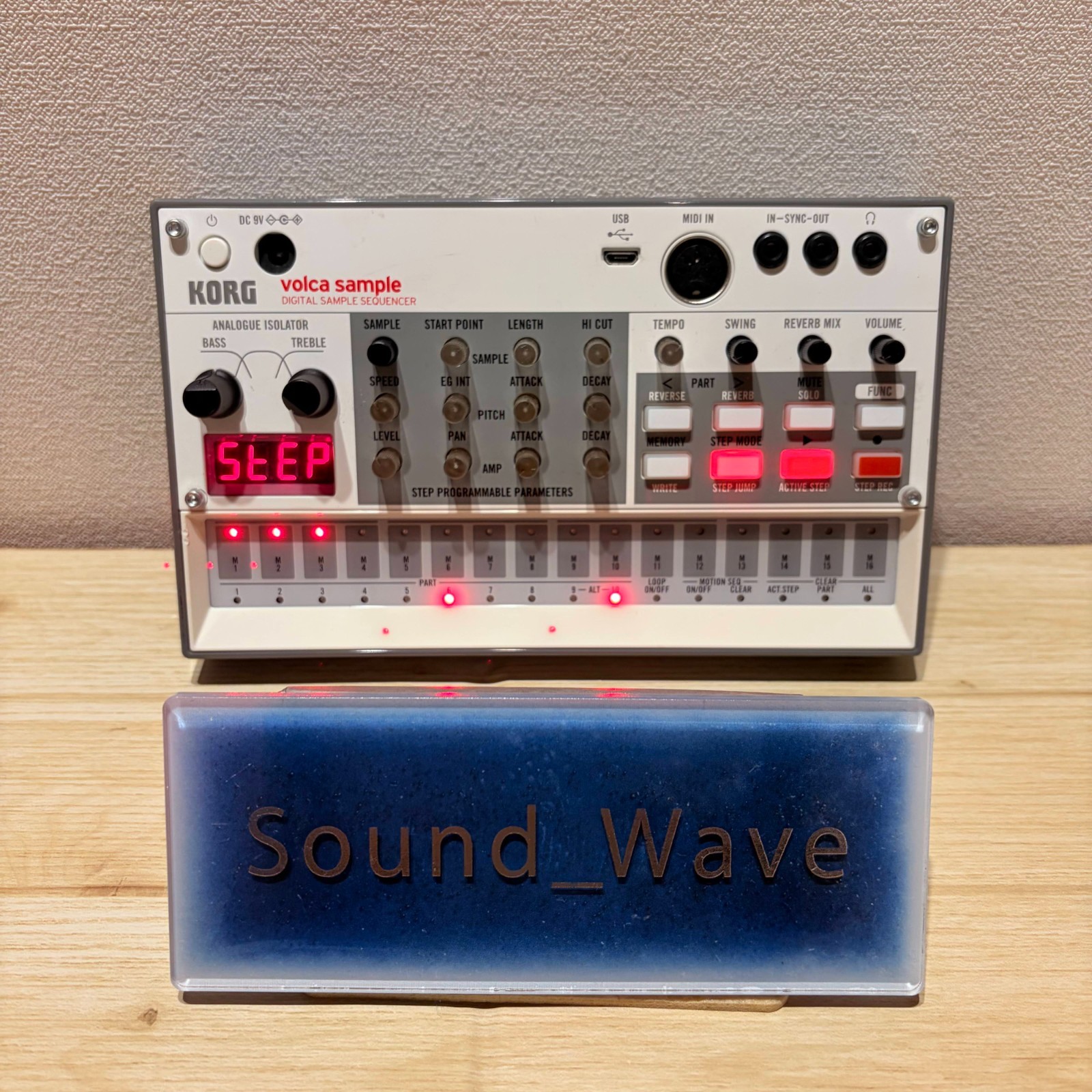 KORG Volca Sample 2 II Digital Sampler Sequencer for Live Beat Making Japan