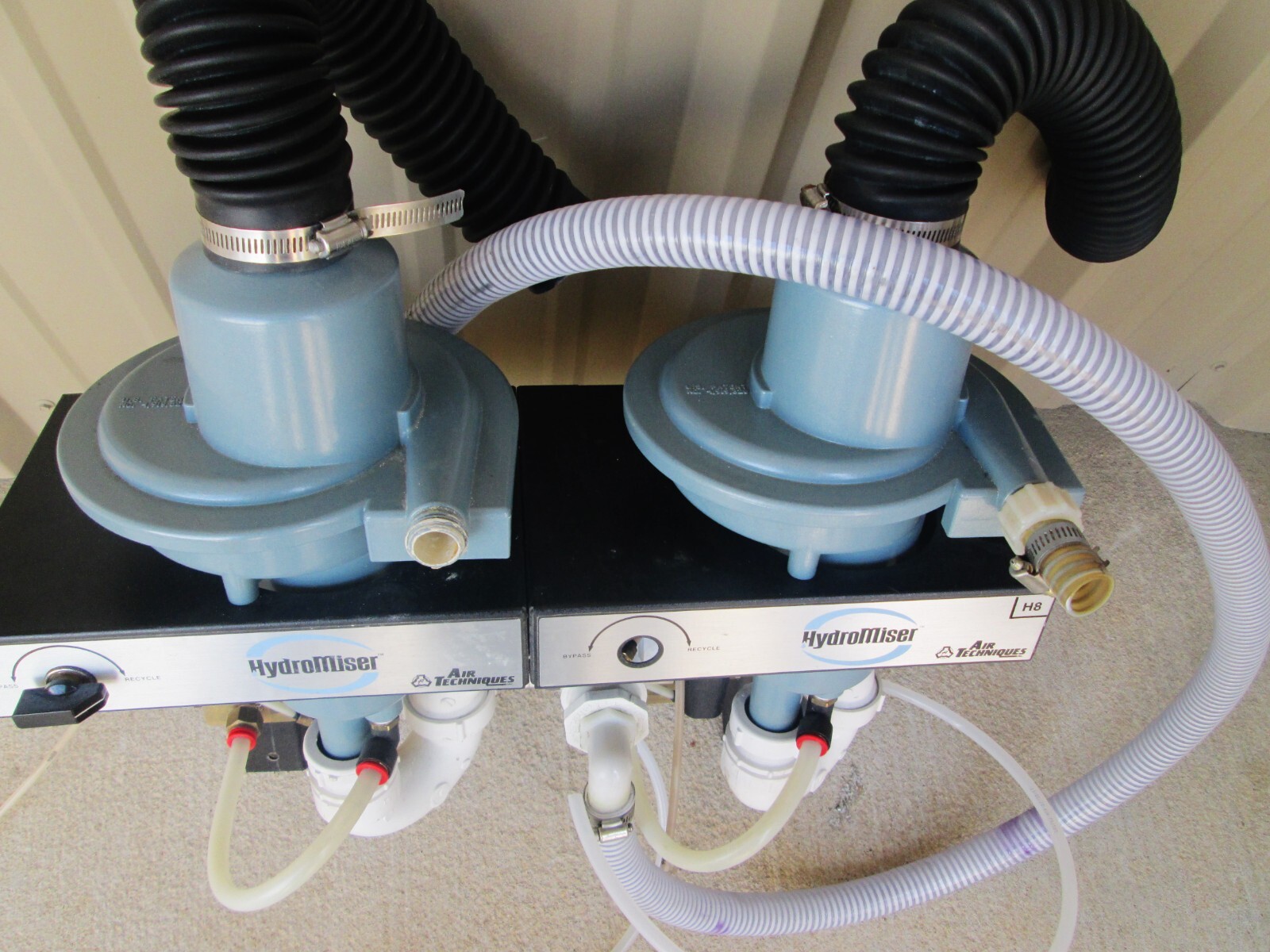 Air Techniques  - Hydromiser H2 Dental Water Recycler for Vacuum Pump System
