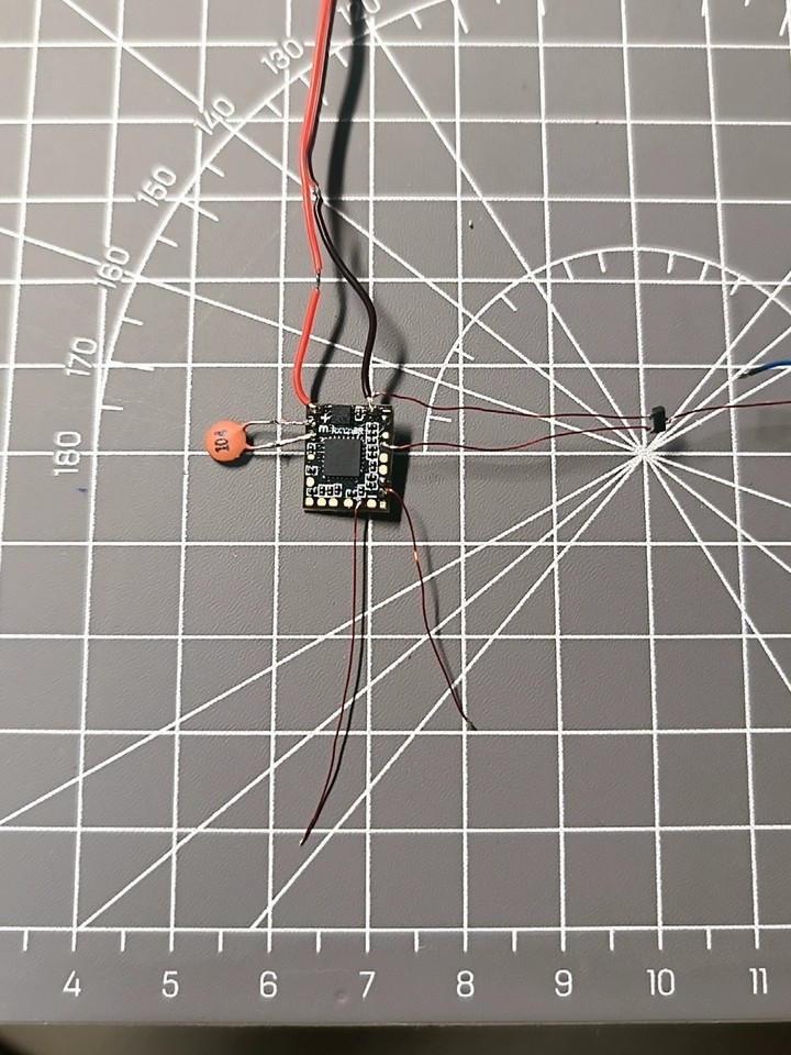 MINI 1:64/1:86 RC Car Static-to-Dynamic ESC & Light Integrated Receiver