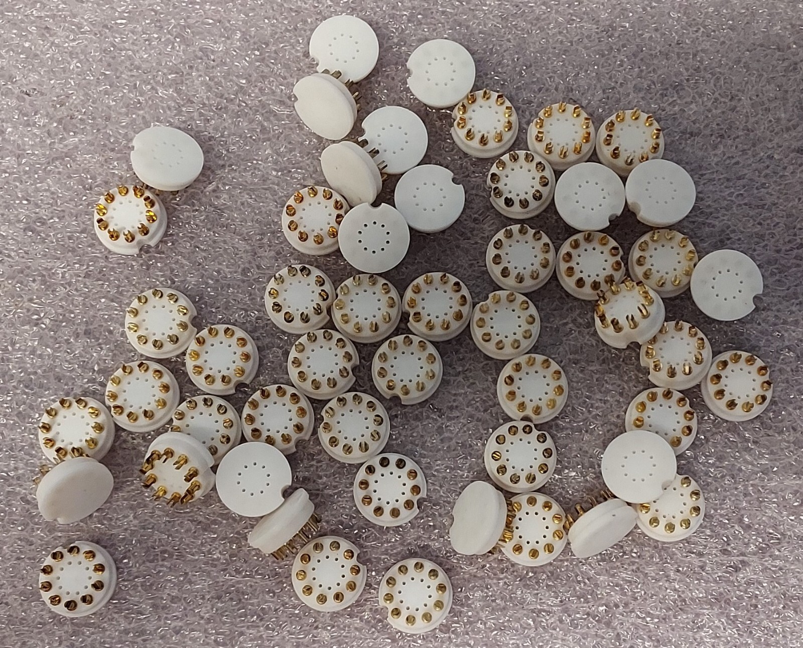 '1 PIECE' - 10 PIN IC SOCKET GOLD