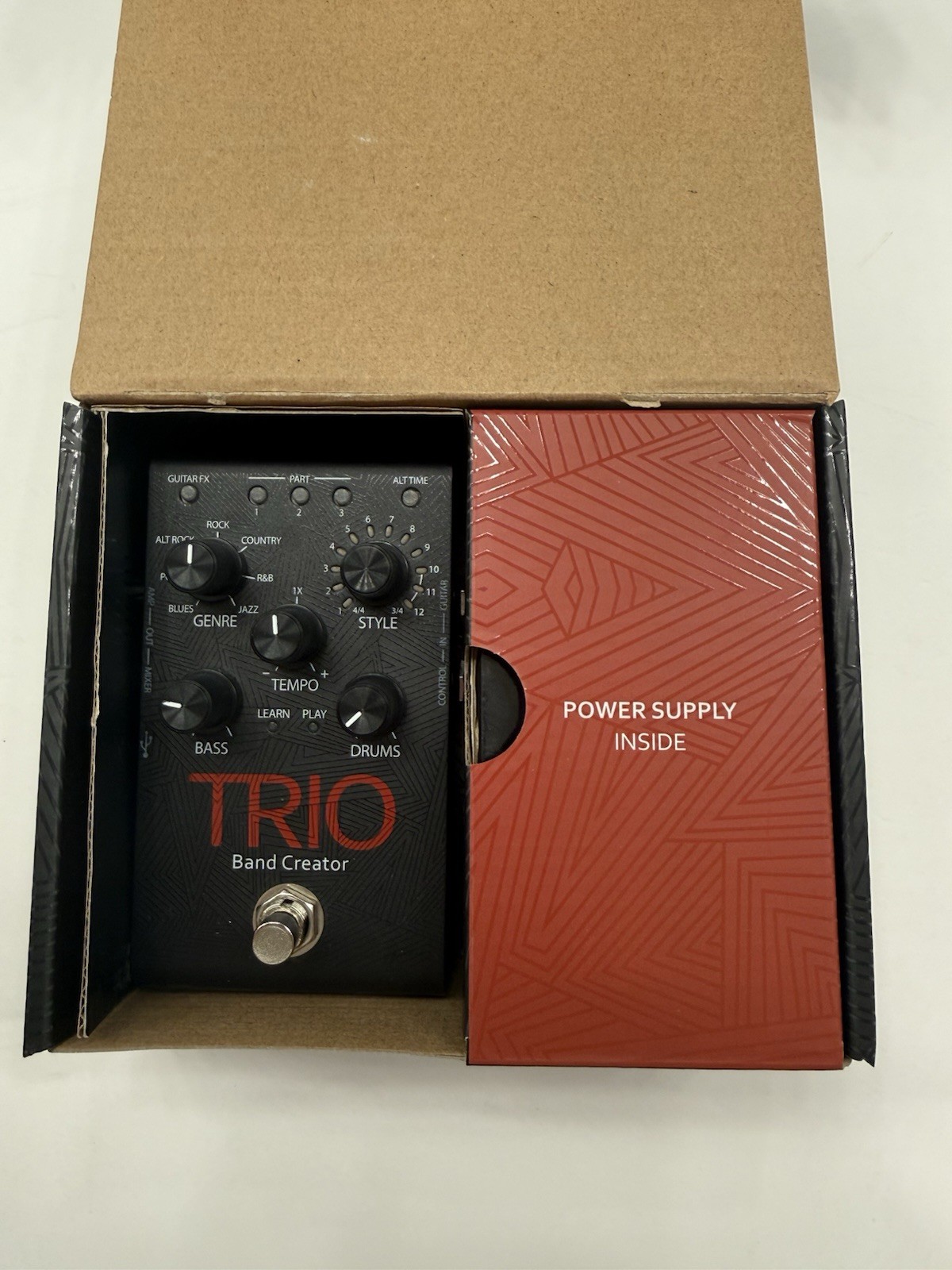 Digitech Trio V1 Band Creator Drums/Bass Sampler Guitar Effect Pedal + Box & PSU