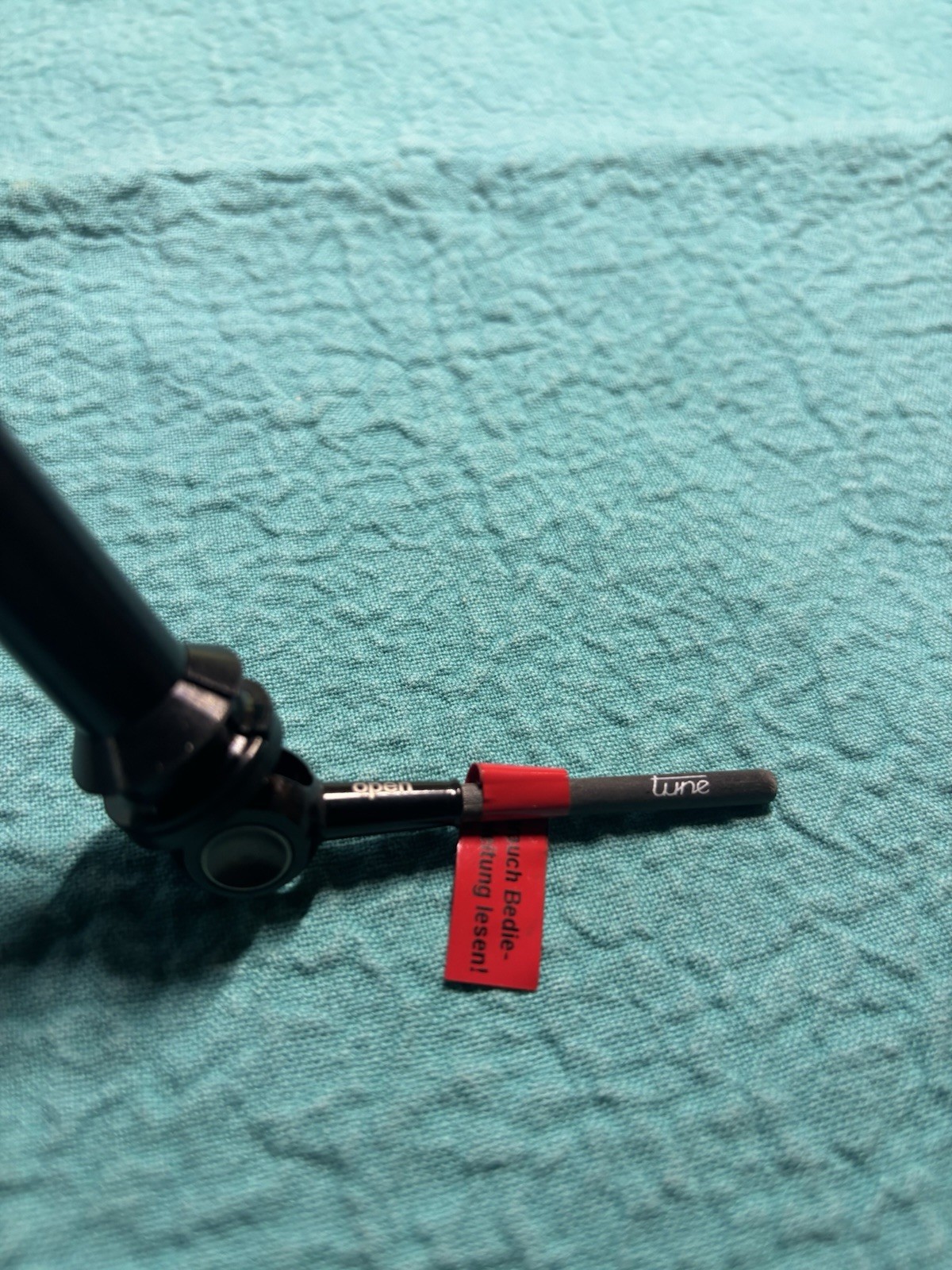 Tune DC 12 Skewer Steckachse Shimano E-Thru