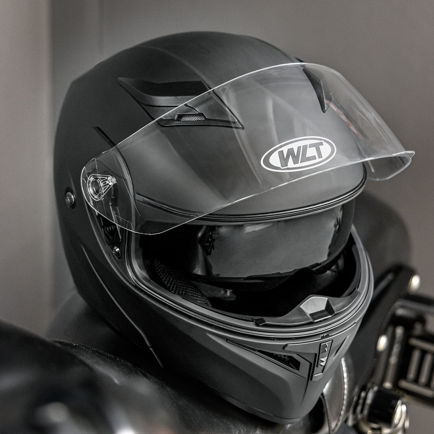 Dual Visor Bluetooth / LED Modular FullFace Motorcycle Helmet M~2XL Intercom DOT