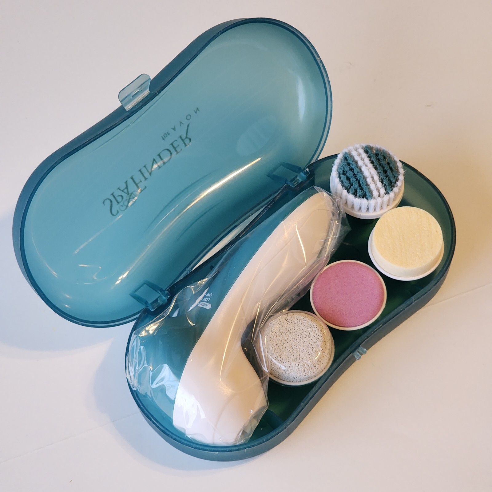 Avon Spa Finder Pedicure Foot Cleaning System