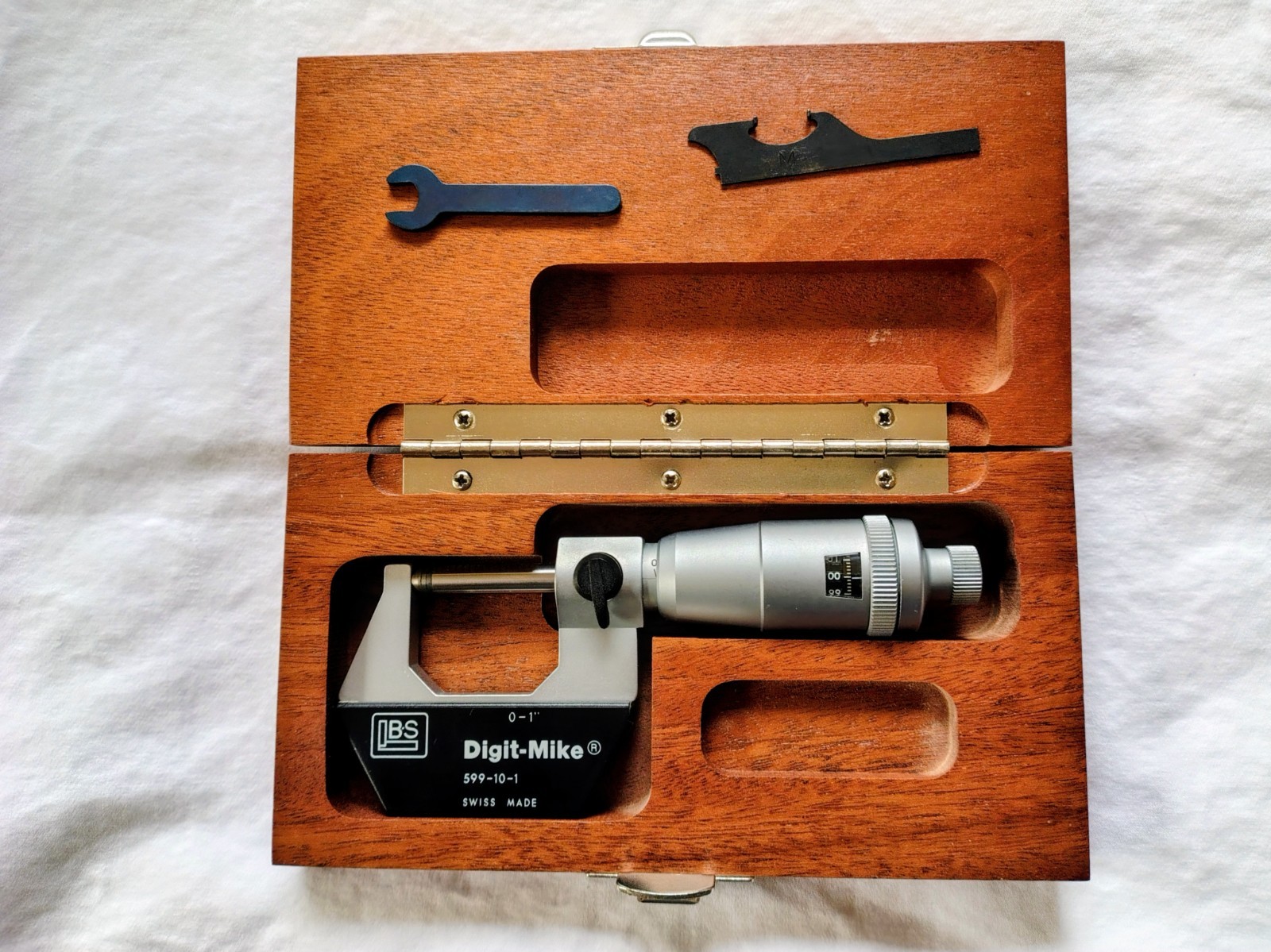 Brown and Sharpe Digit Mike Model Number 599-10-1