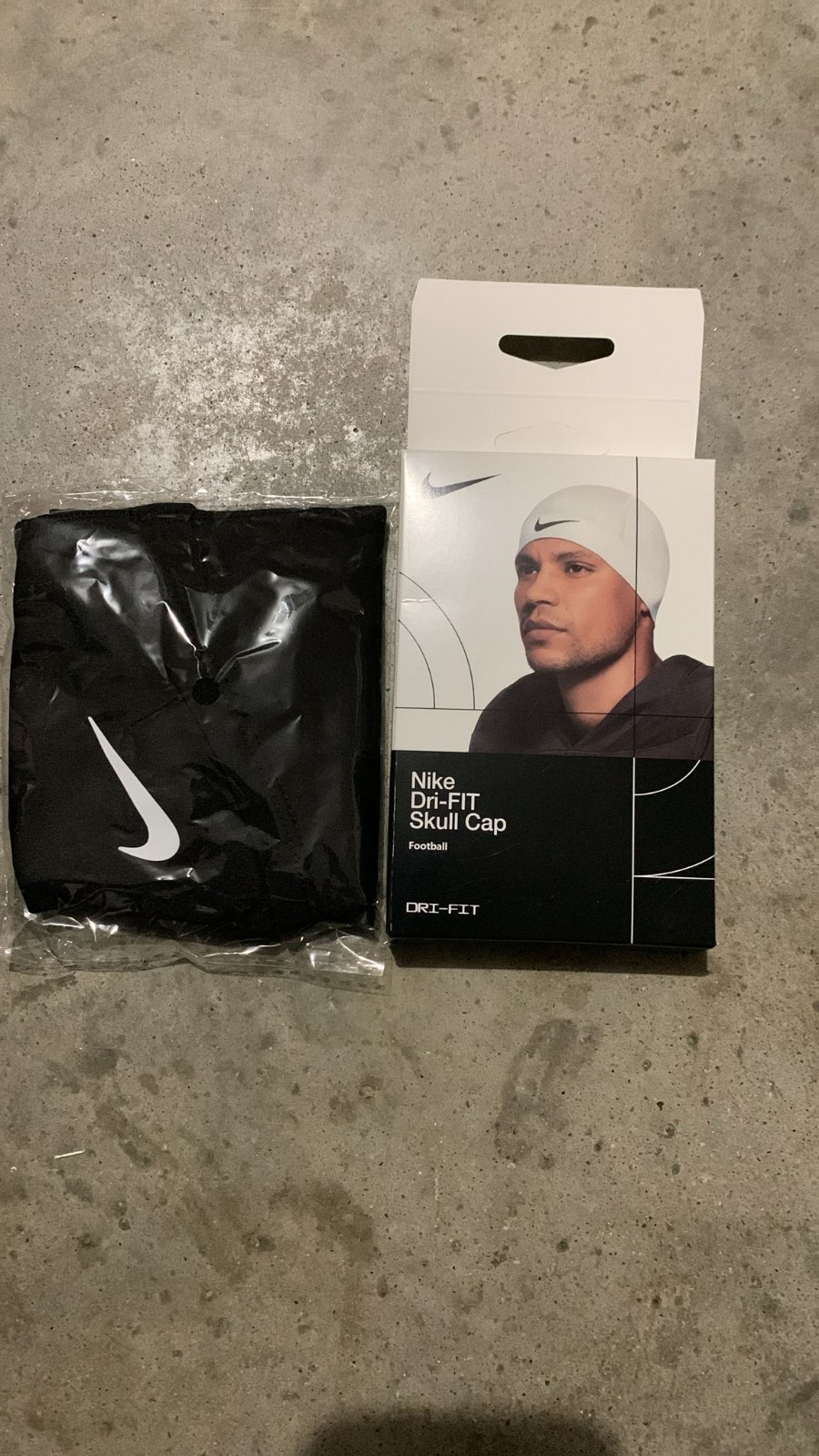 Nike Pro Therma-Fit Hyperwarm Hood Ski Mask Black. SHIPS SAME DAY